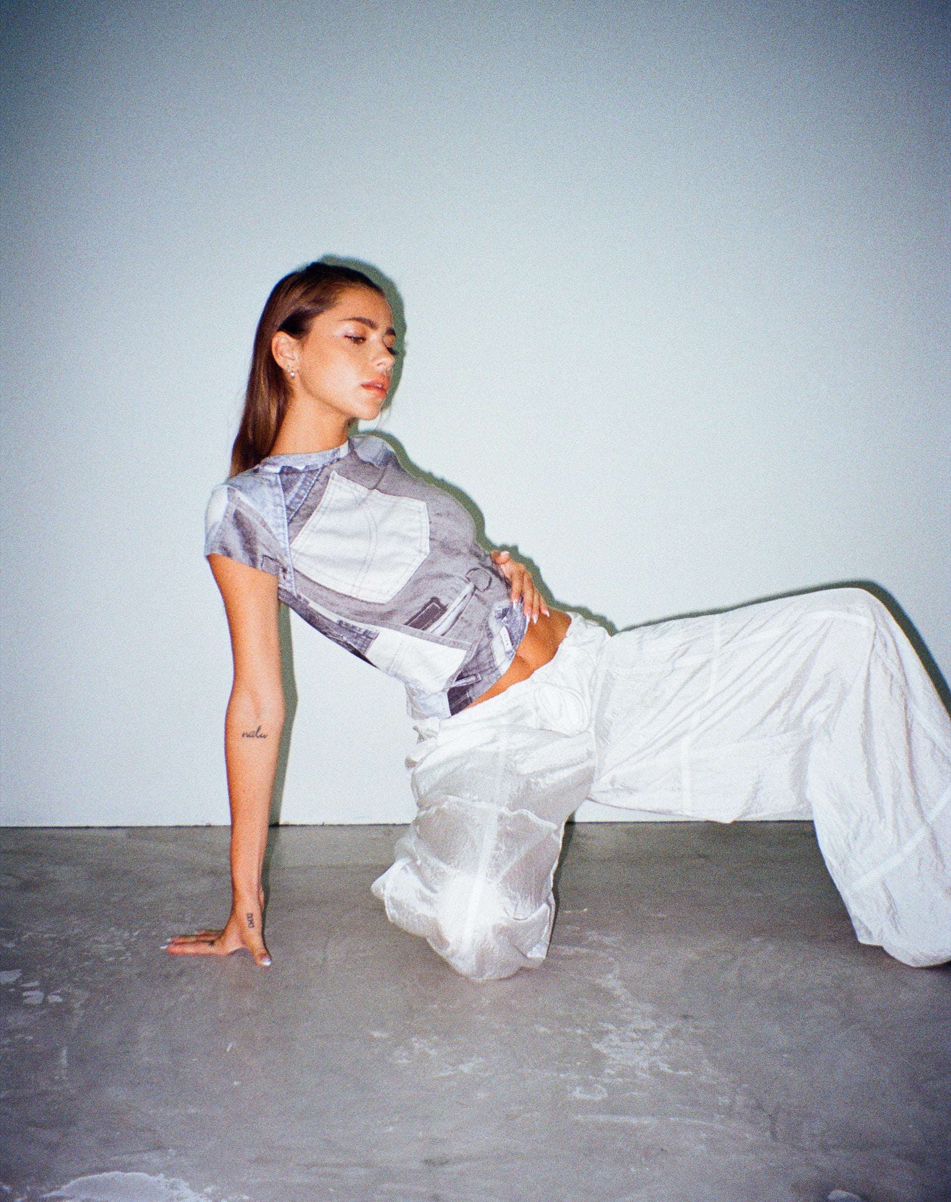 beeld van MOTEL X JACQUIE Tiona Top in Denim Pocket