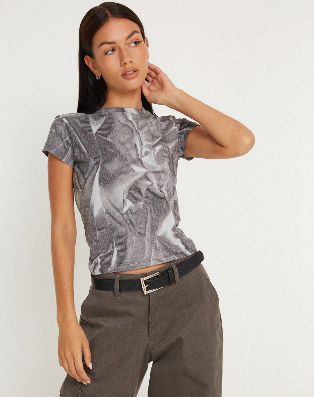 Tiona Cropped Tee in Dystopian vouwgrijs