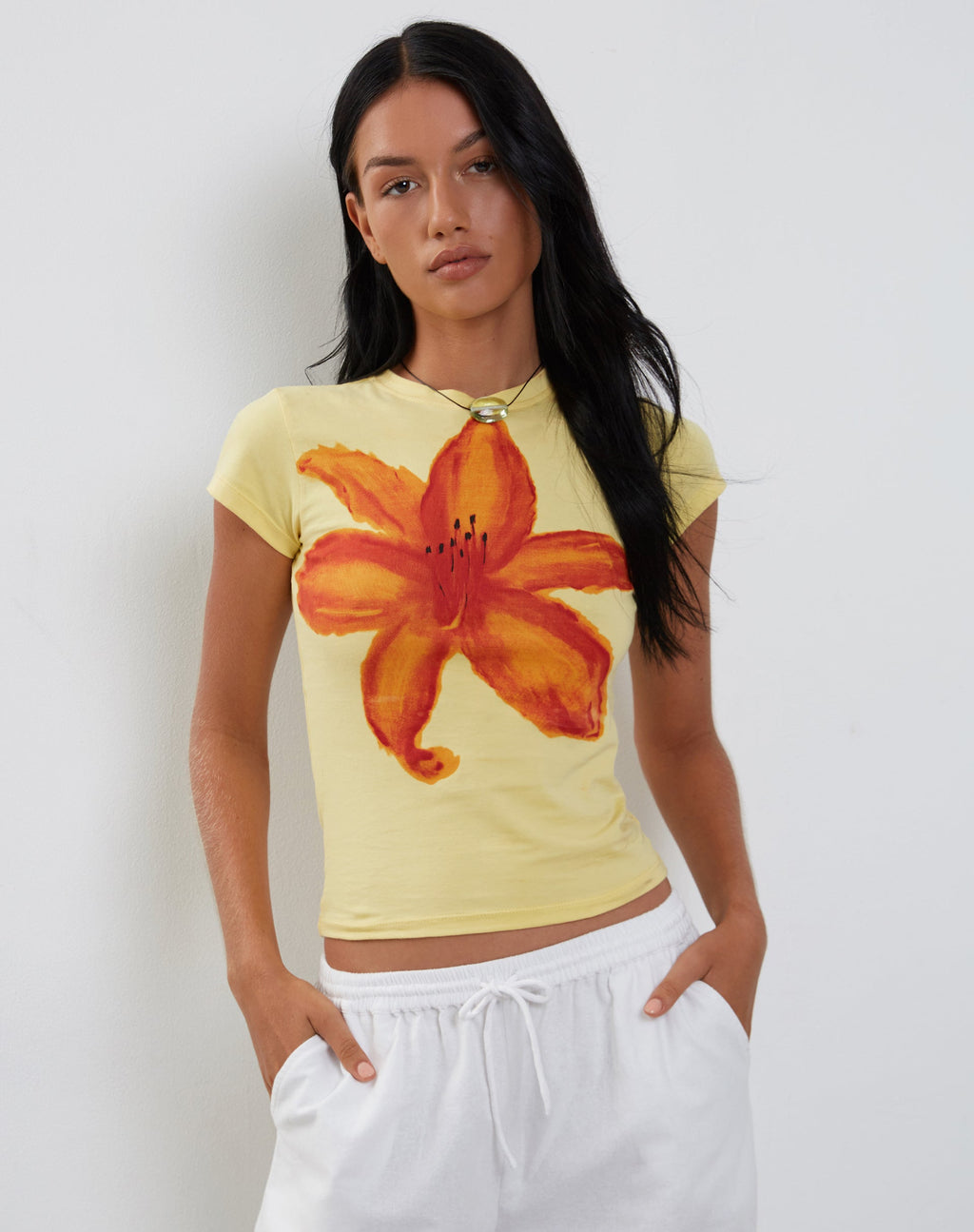 Tiona Baby Tee in Limonade met Zomerbloemenprint
