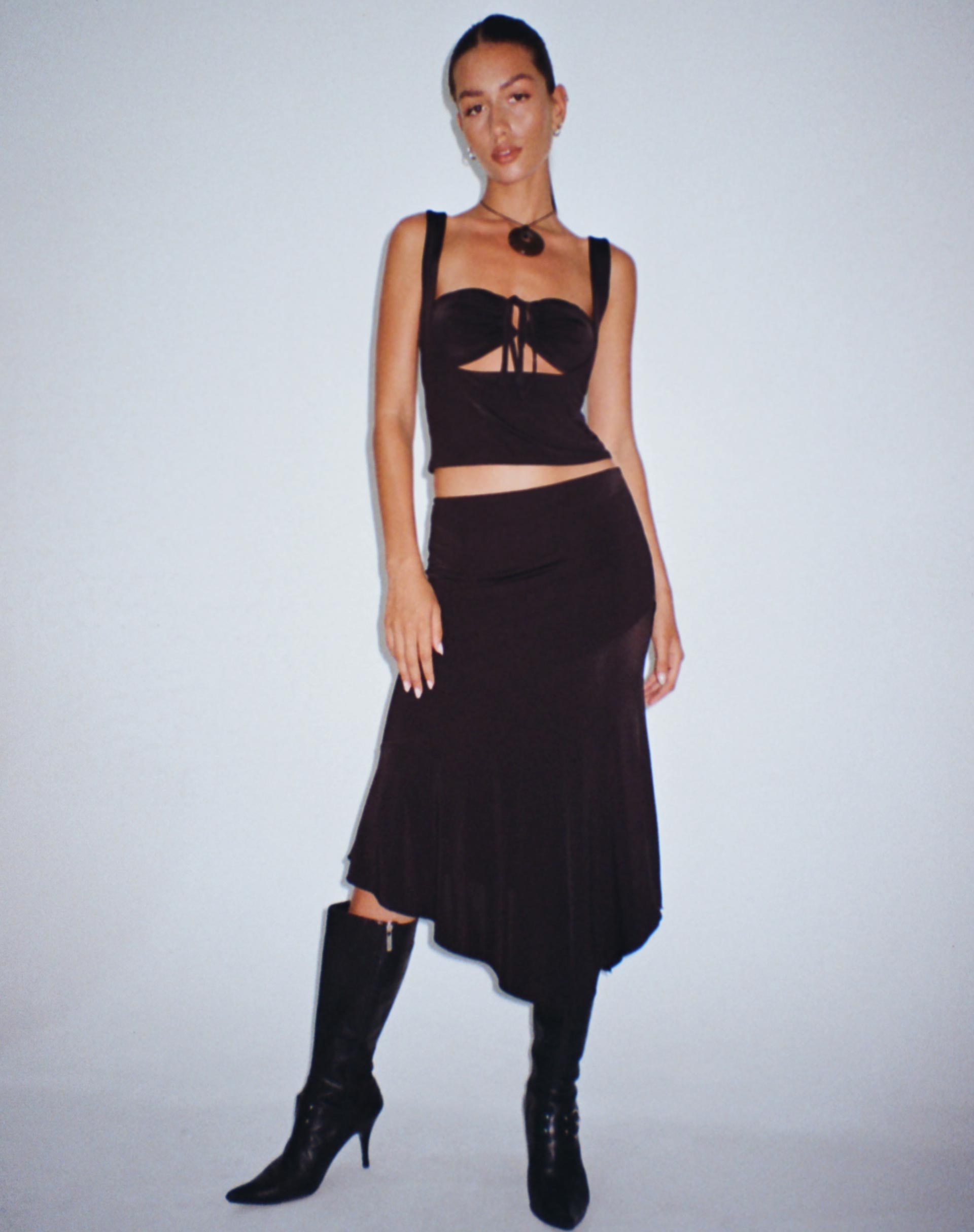 Afbeelding van Cinta Low Rise Midi Rok in Zwart