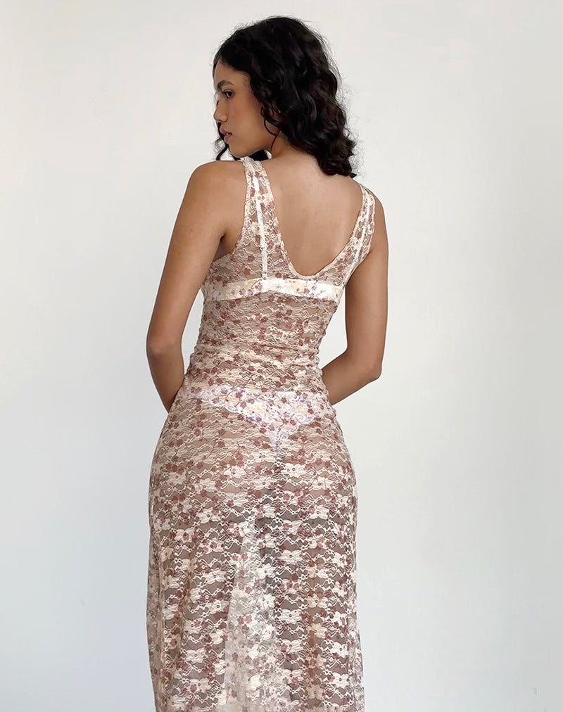 Valtheni Maxi Dress in Chique Petal Roze Kant