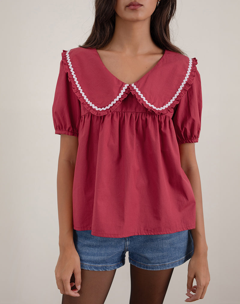 Afbeelding van Viana Blouse in Adrenaline Rood met Witte Bies