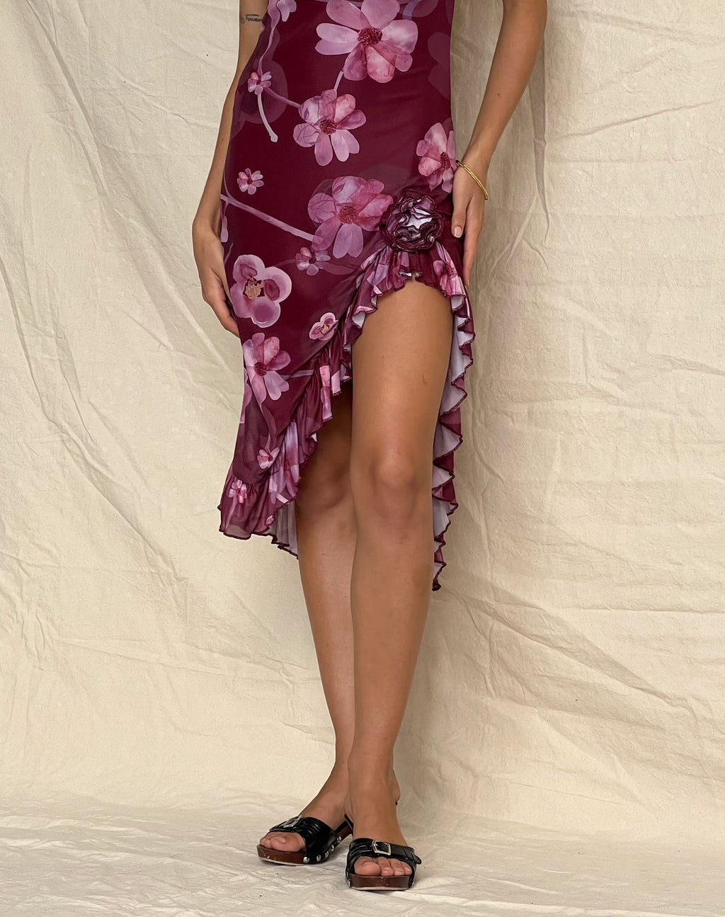 Weti Bandeau Mini Jurk met Waterval Hemd in Aquarel Bloemen Berry