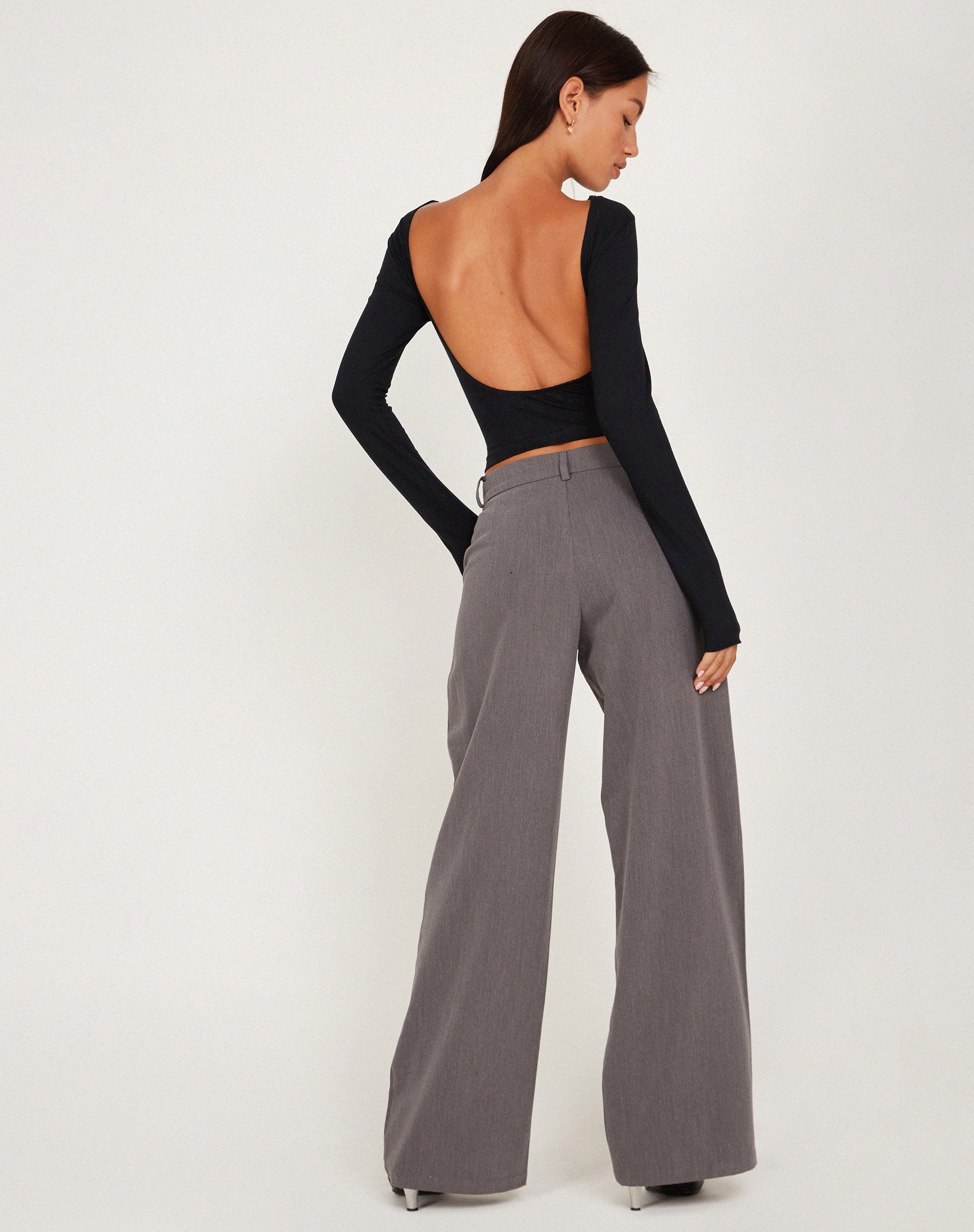 Afbeelding van Xiabon Crop Top met lange mouwen in zwart