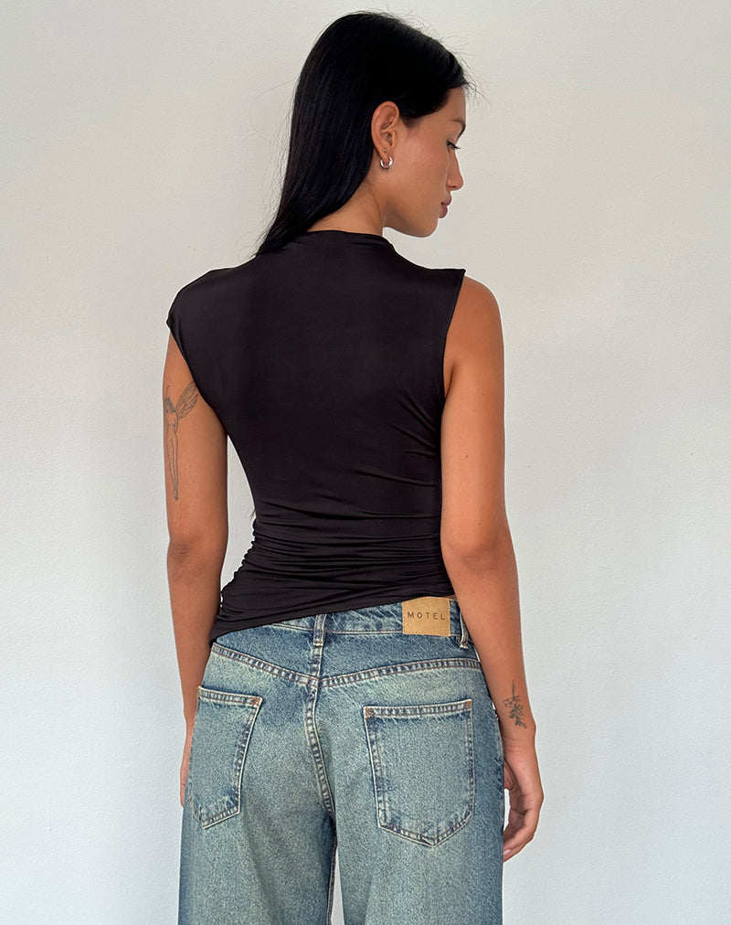 Afbeelding van Yeseo Tank Slinky Top in Zwart