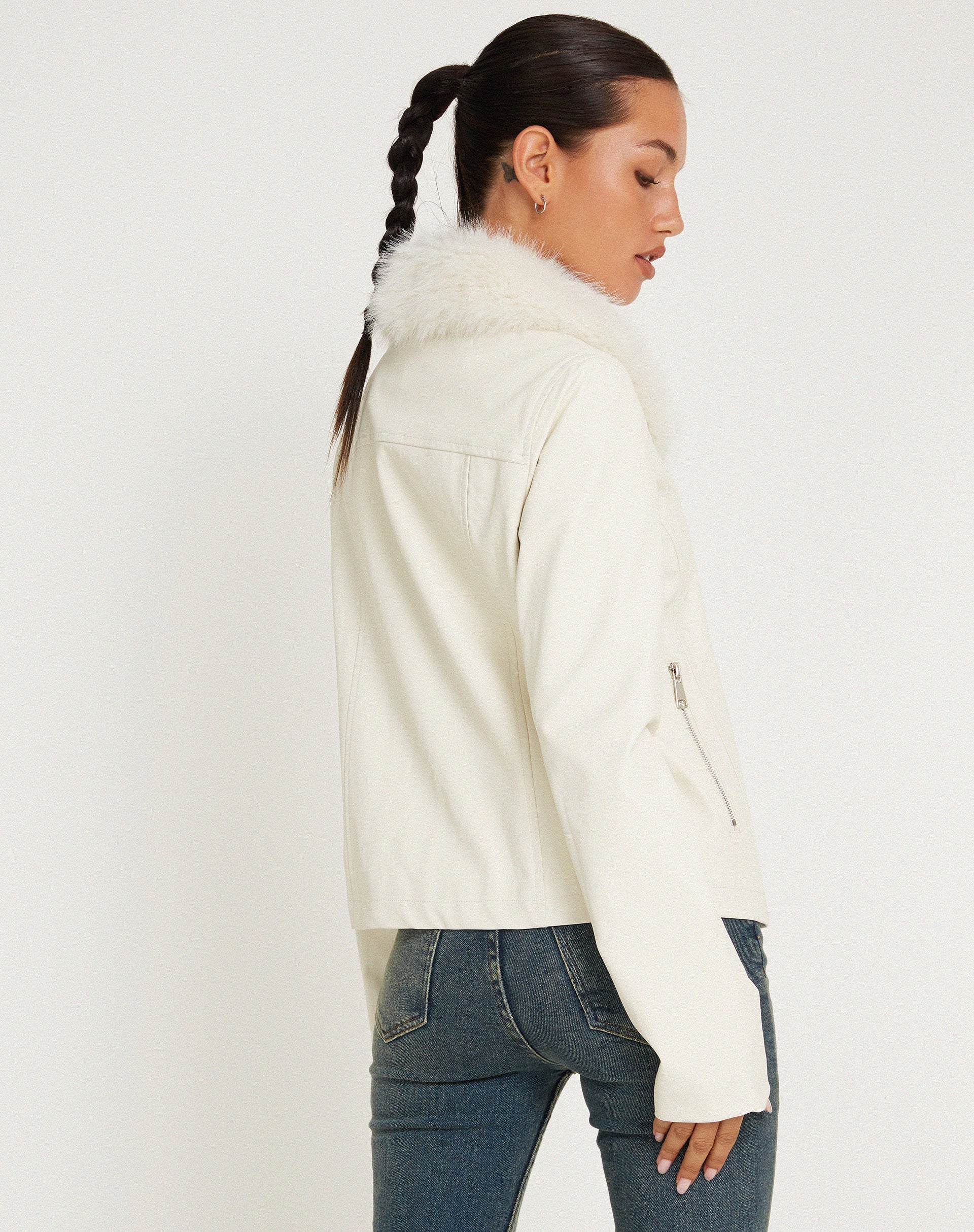 Afbeelding van Yindo Zip Up Jacket in PU Wit