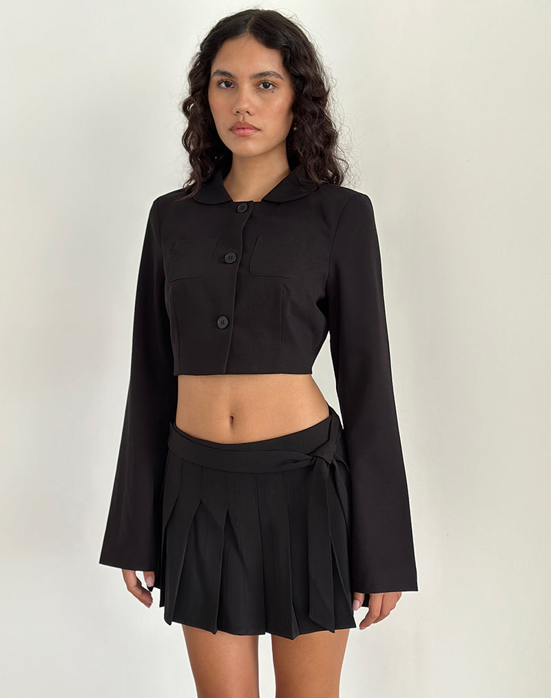 Zaviya Cropped Jas in Zwart