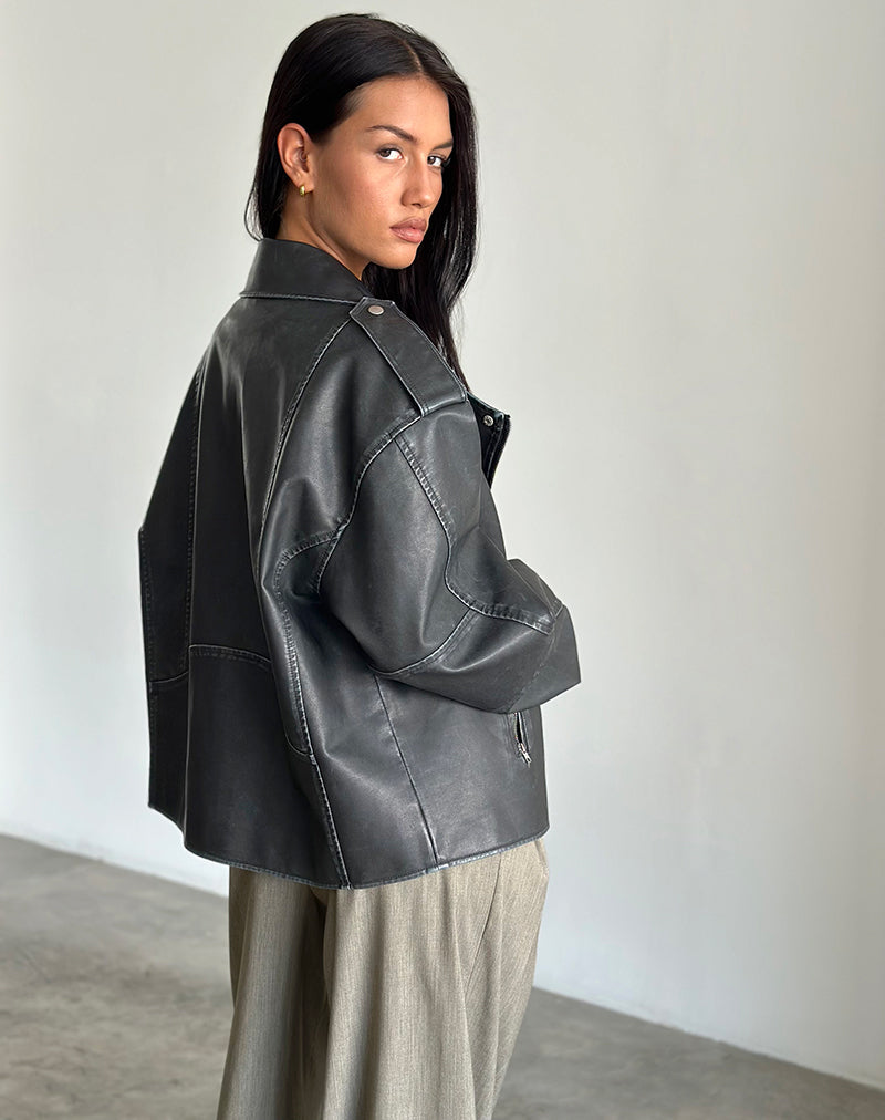 Afbeelding van Zebbie Distressed PU Biker Jacket in Zwart