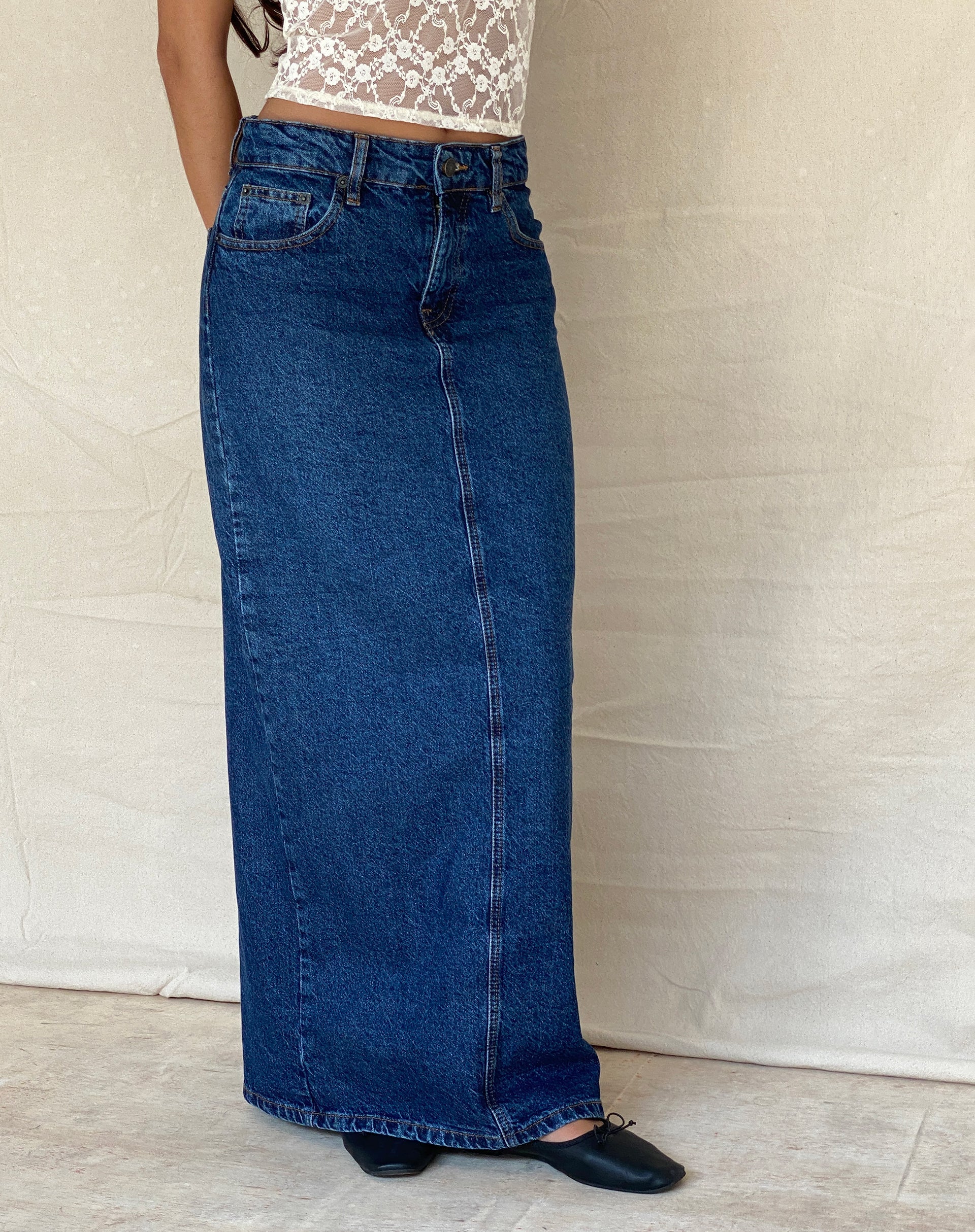 Afbeelding van Low Rise Denim Maxi Skirt in Mid Blue Used