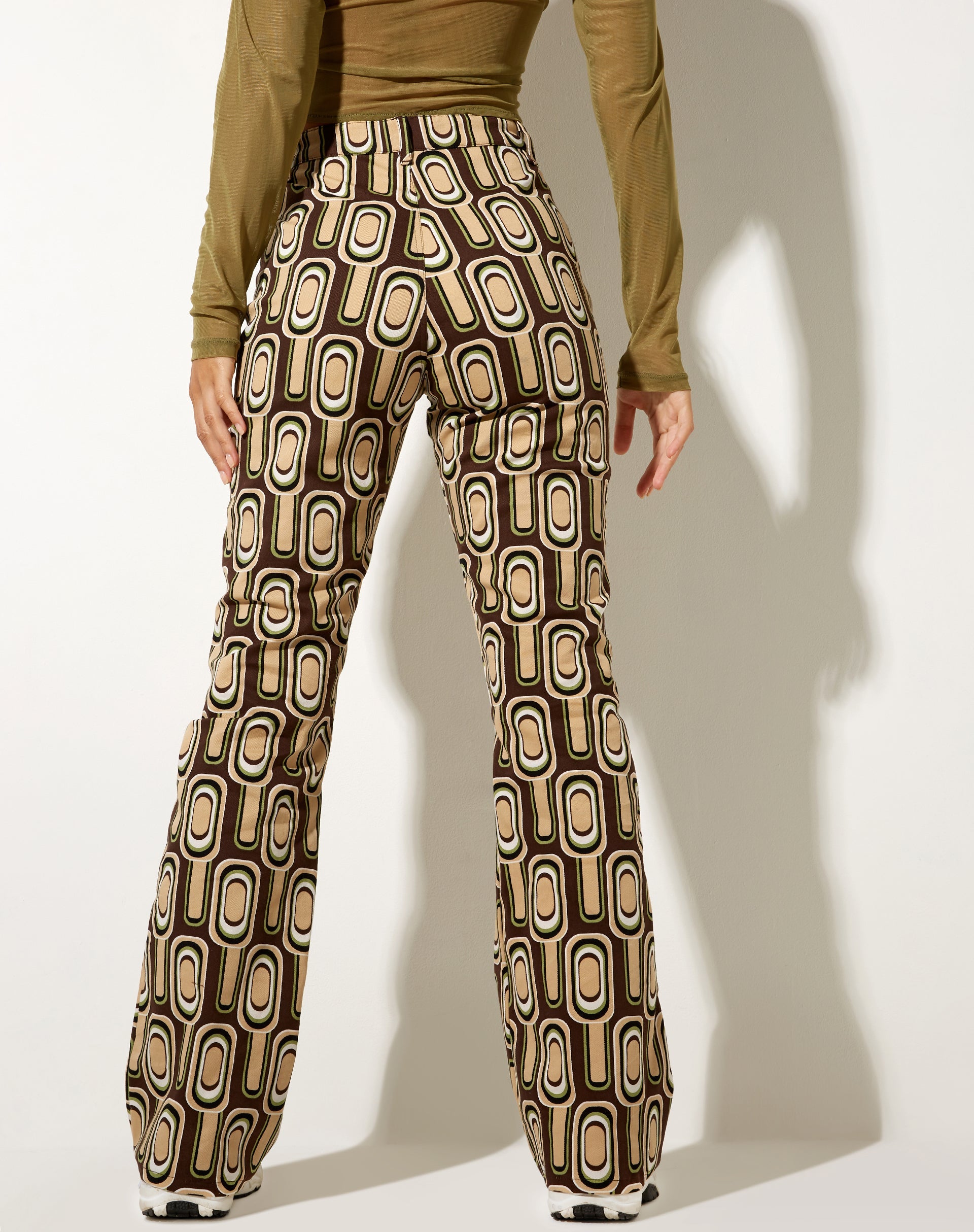 Afbeelding van Zoven Flare Broek in Retro Spot Bruin