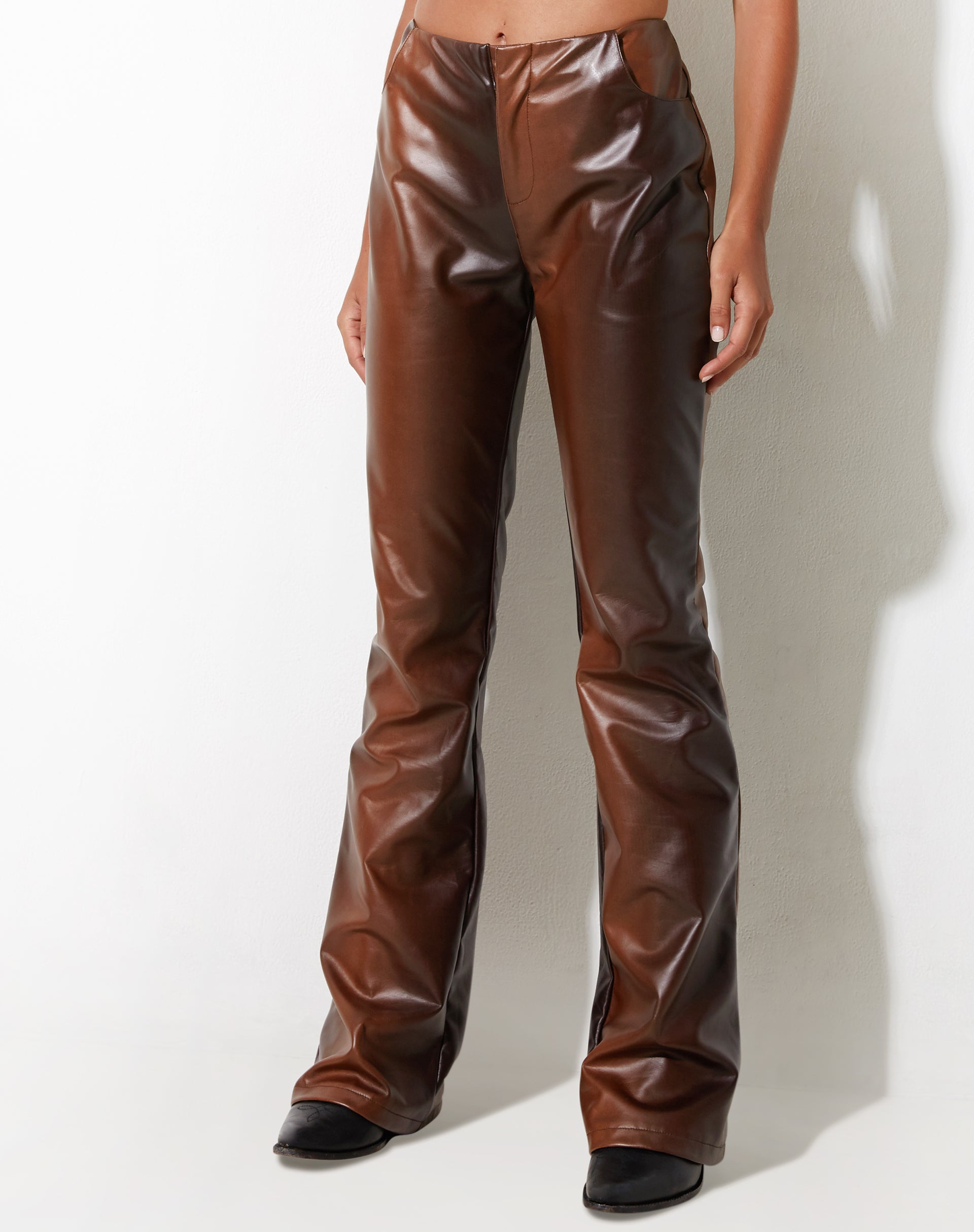 Afbeelding van Zakiya broek in PU ombre bruin