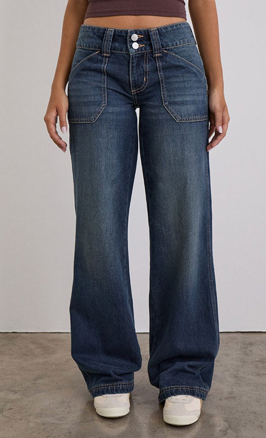 Lage, ontspannen Cargo