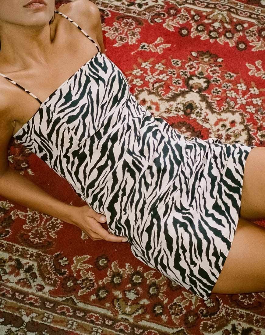 Afbeelding van Yashey Slip Dress in 90s Zebra