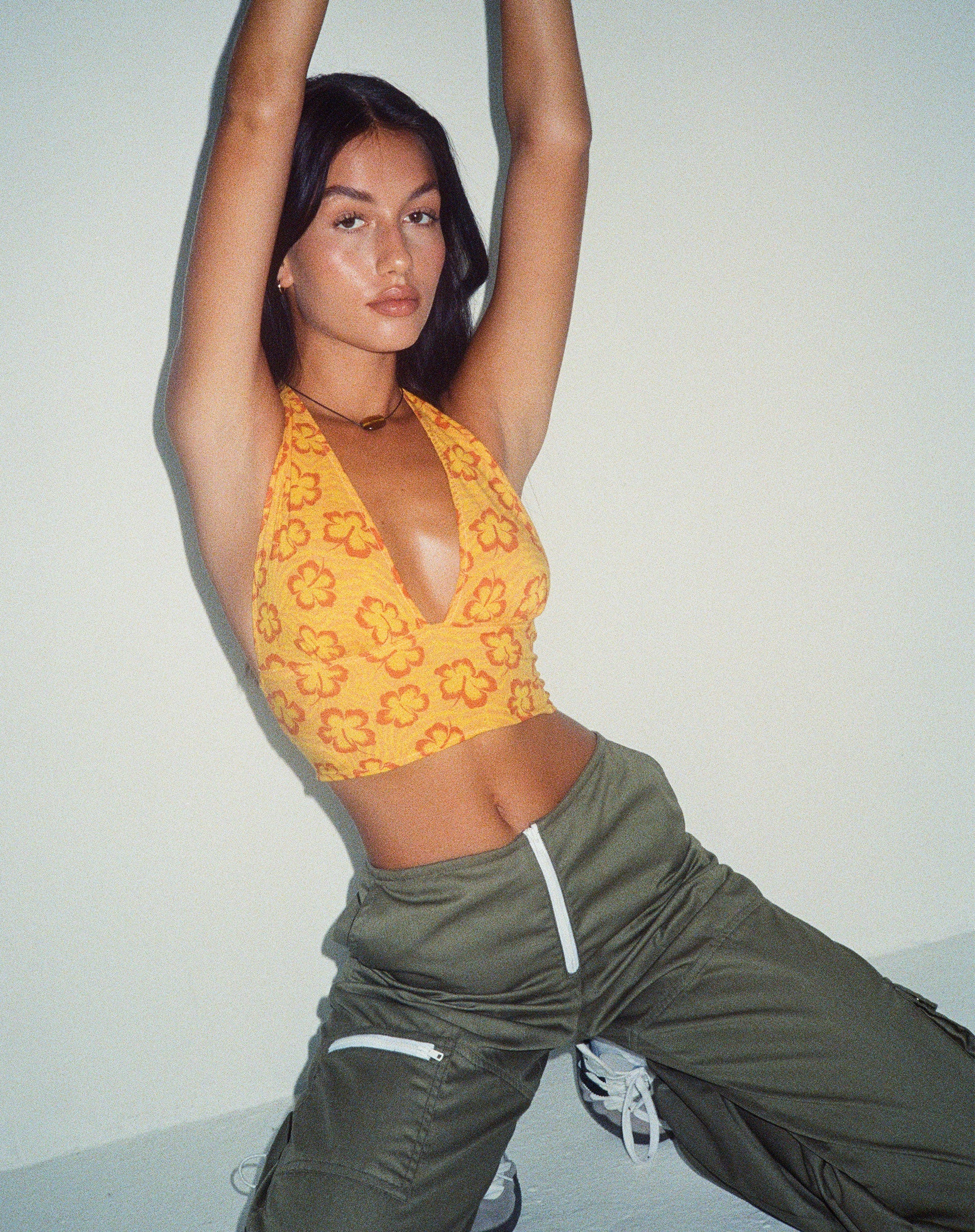 beeld van MOTEL X BARBARA Nanda Crop Top in Hibiscus Zebra Oranje