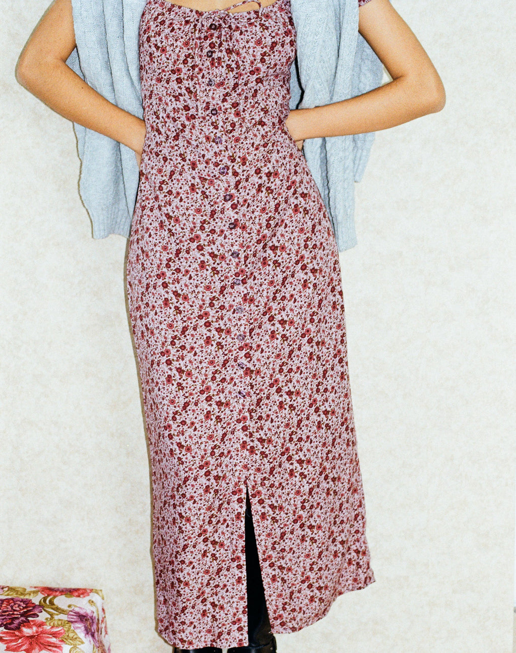 Larson Midi Dress in 90's Bloemig Bourgondië