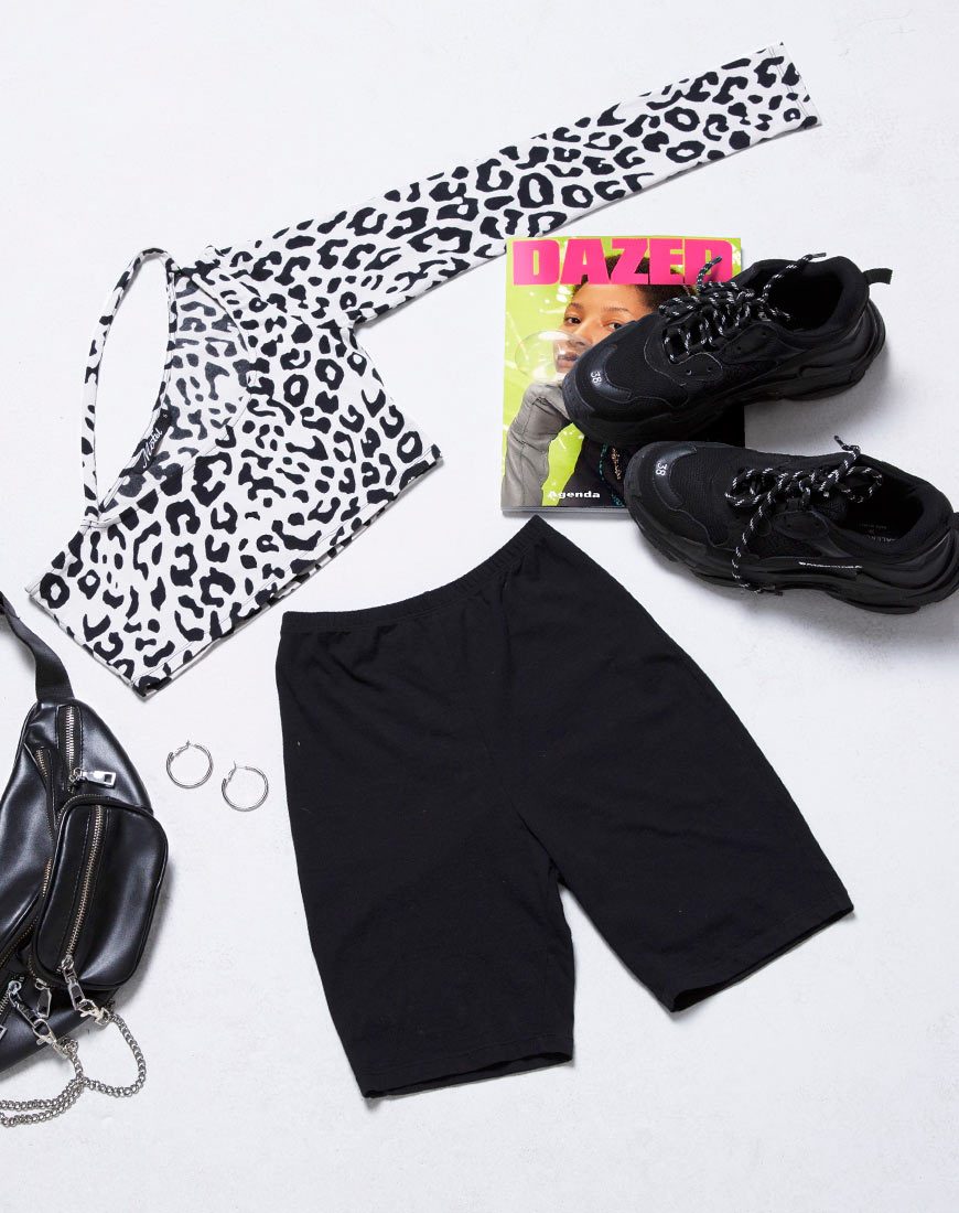 Nure Crop Top in Mono Animal Grijs en Wit