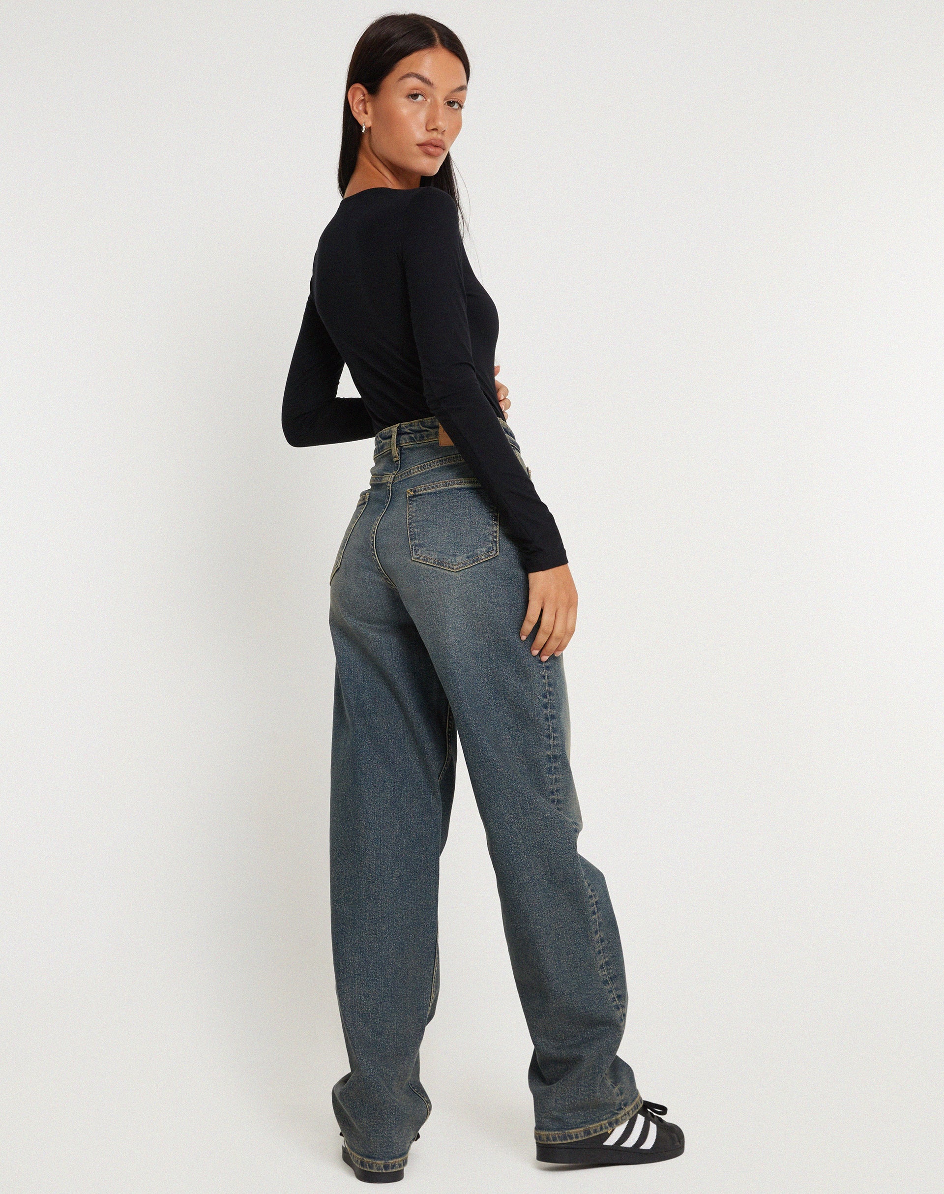 Afbeelding van Abra Bodysuit met lange mouwen in zwart