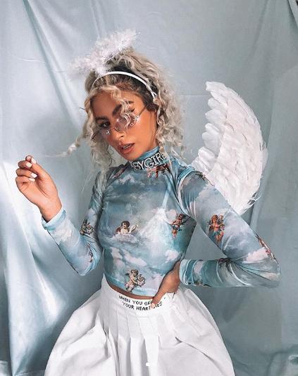 Afbeelding van Lara Crop Top in Angel Sky Blue Mesh