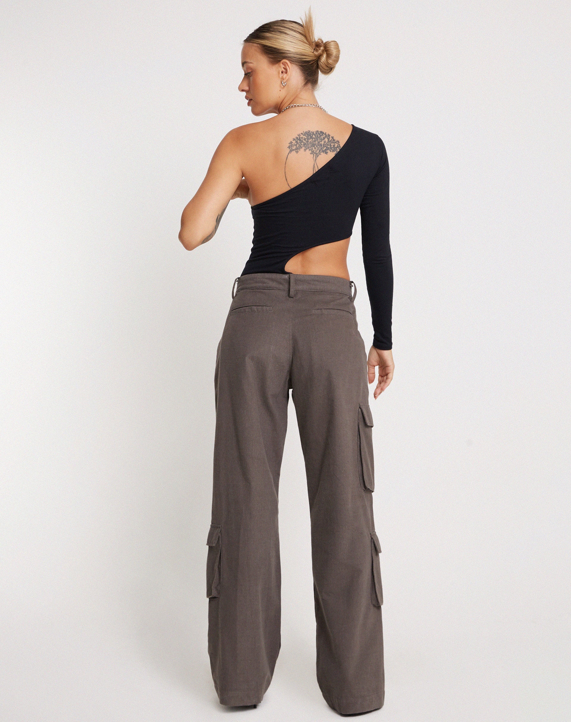 beeld van Ann Bodysuit in zwart