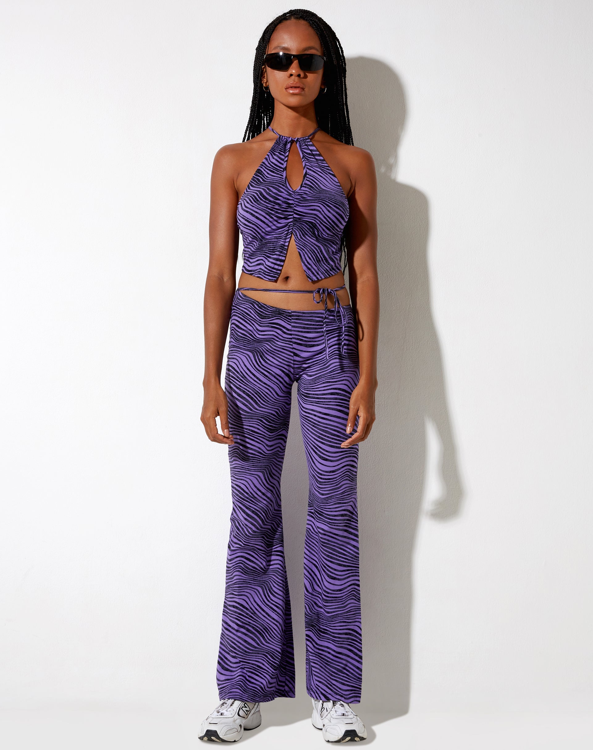 Afbeelding van Eda Flare broek in Desert Terrain paars