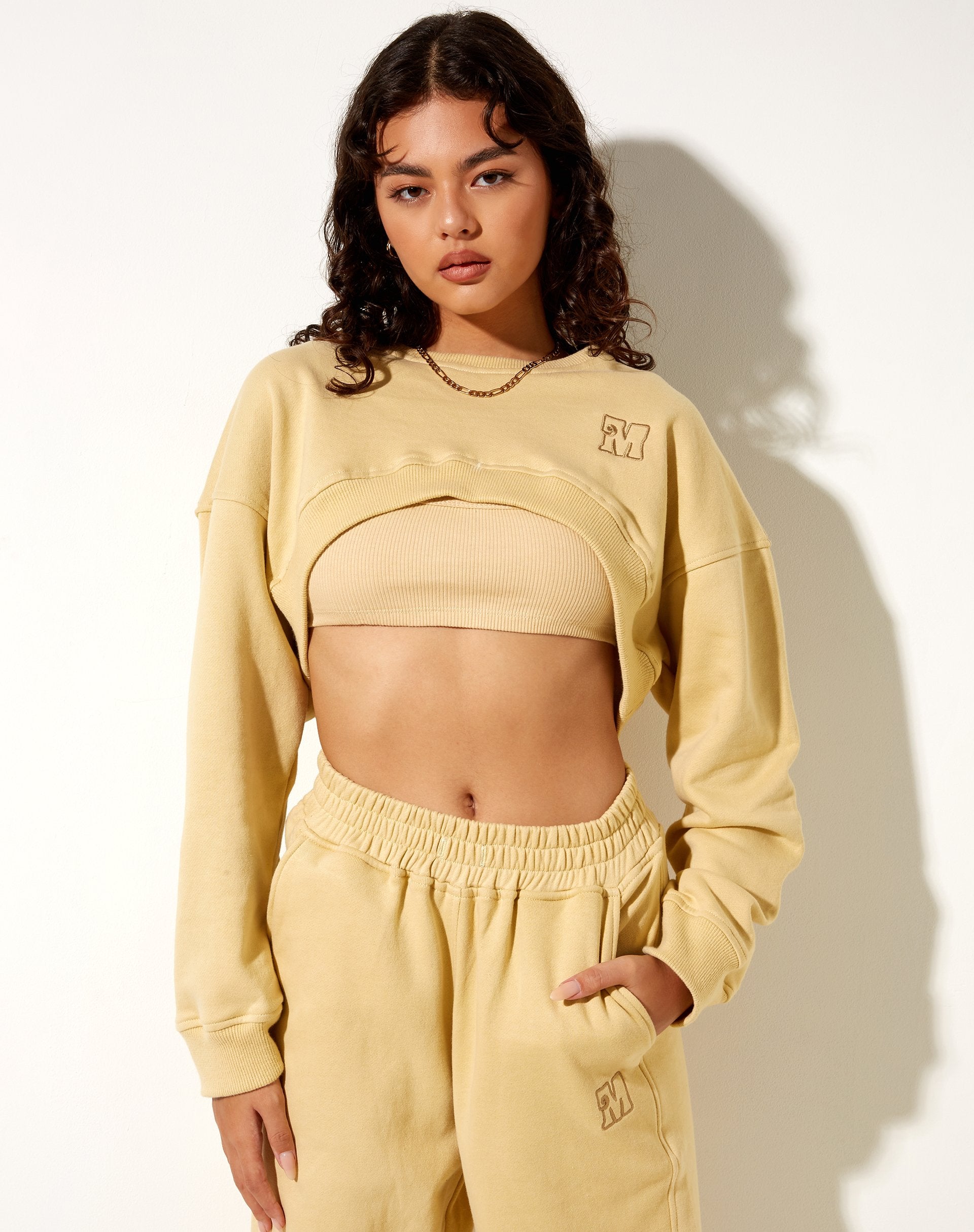Afbeelding van Bacel Cropped Sweatshirt in Custard M Embro