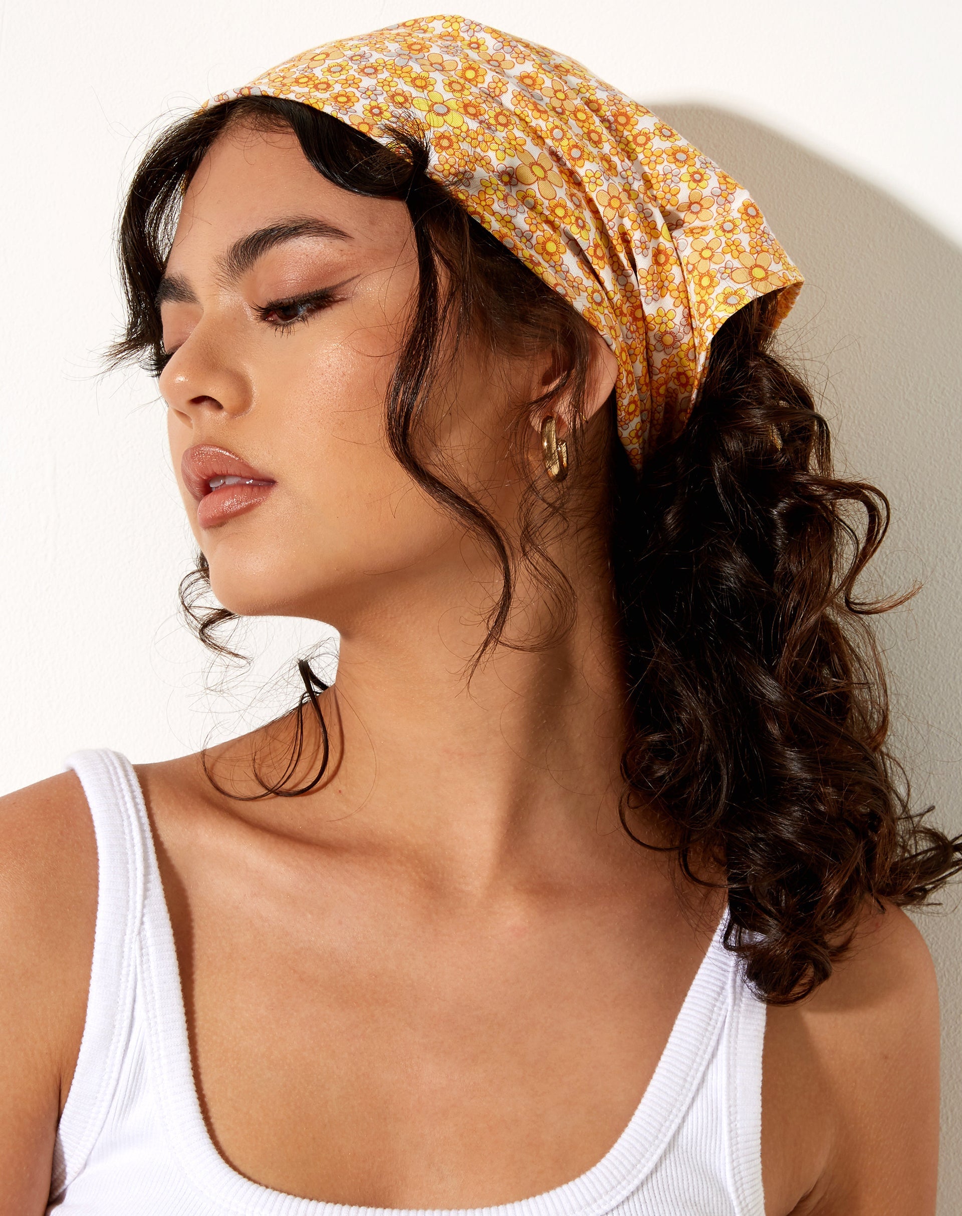 Bandana in tuinbloem geel