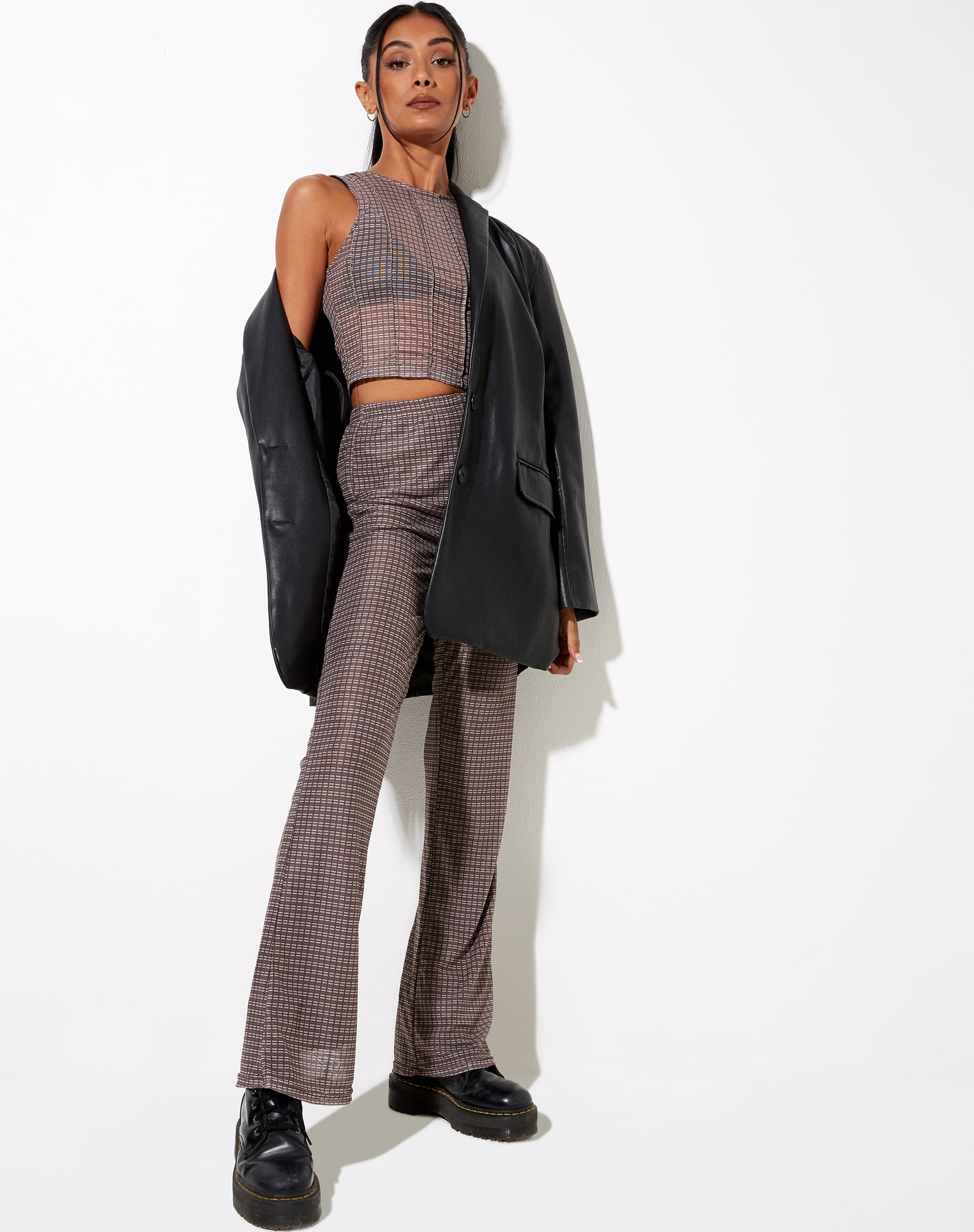 Afbeelding van Herly Flare Broek met Voering in Mini Ruit Chocolade