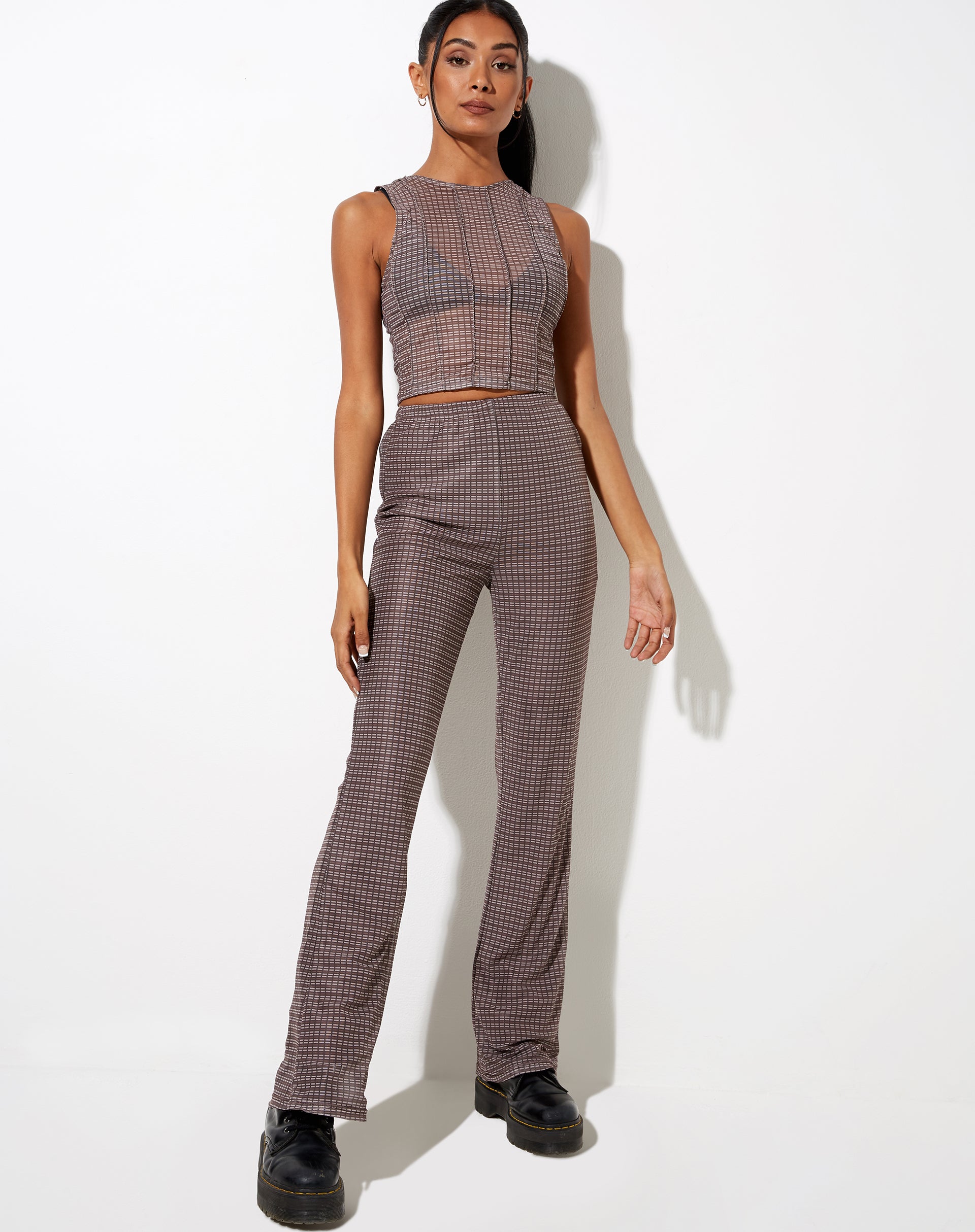 Afbeelding van Herly Flare Broek met Voering in Mini Ruit Chocolade