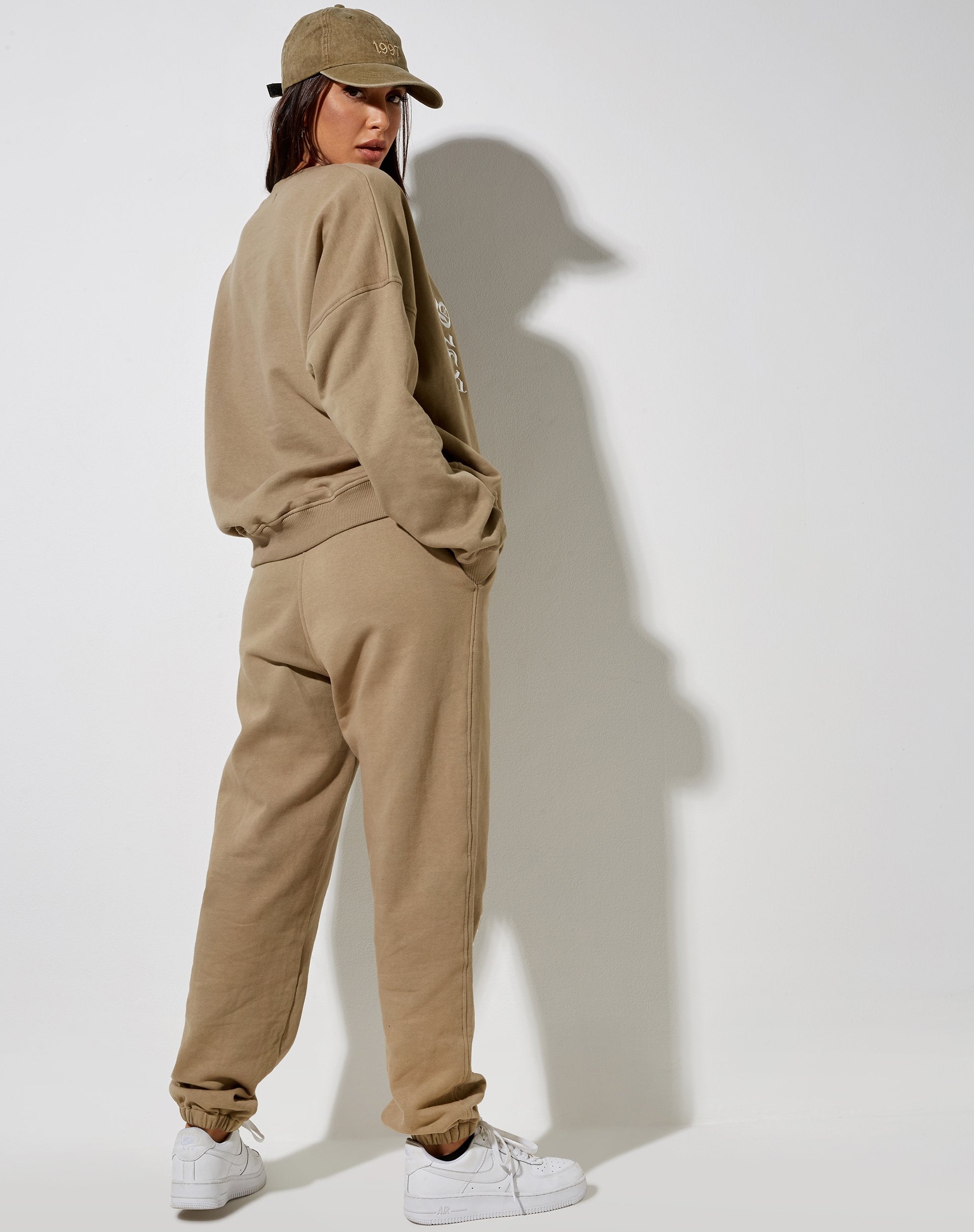 Afbeelding van Ted Sweatshirt in Eucalyptus Angel Energy Embro