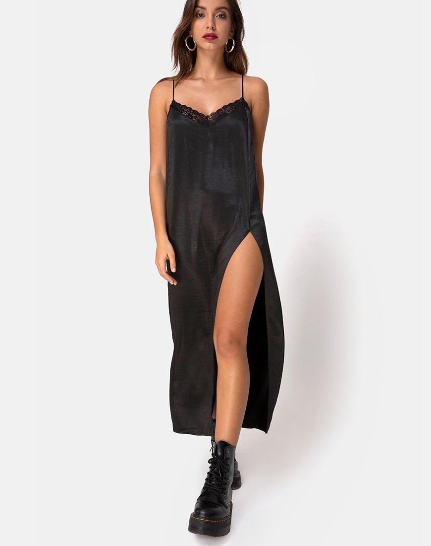 Batilia Maxi Dress in Satijn Zwart