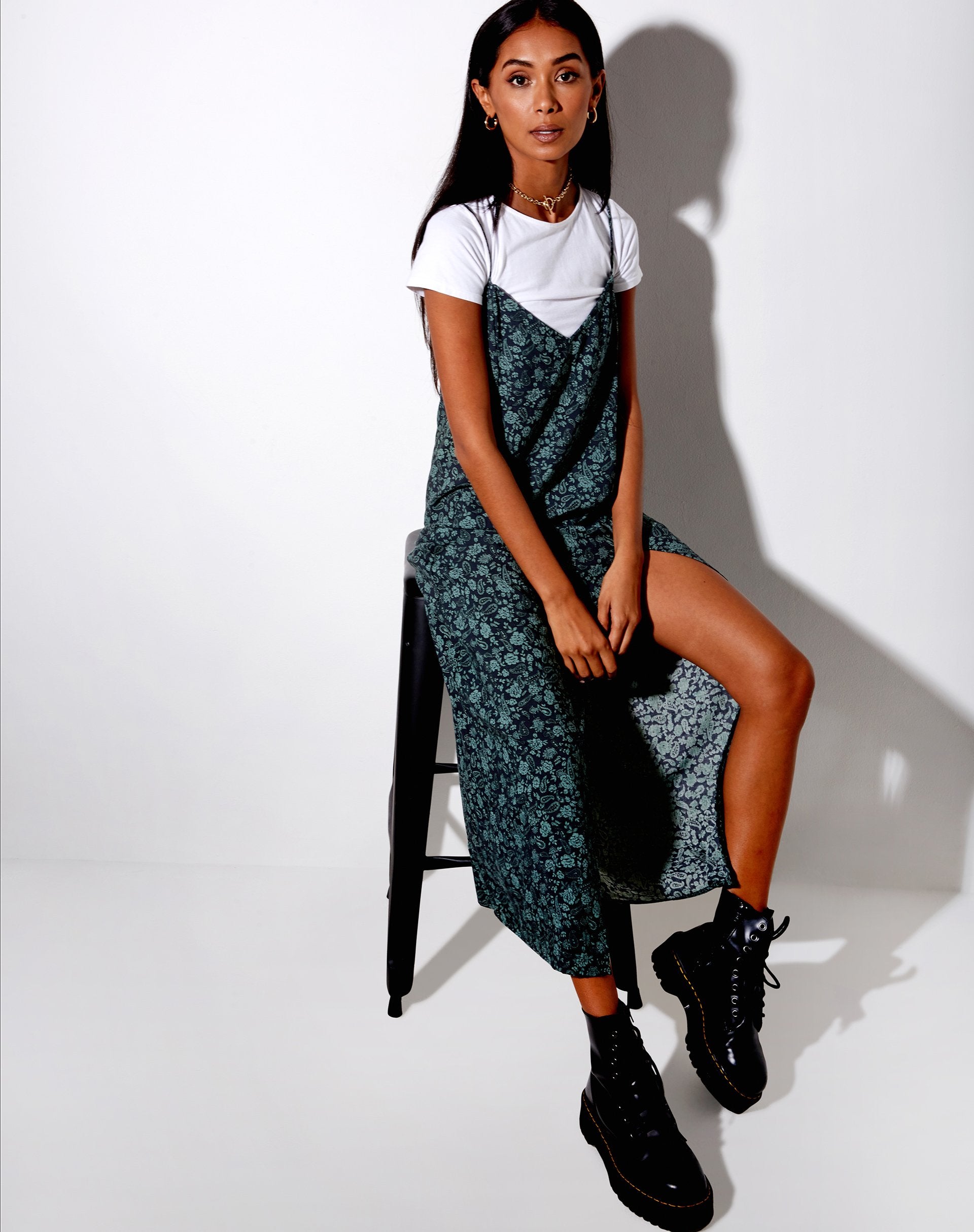 Afbeelding van Batis Maxi Dress in Mono Paisley Sage