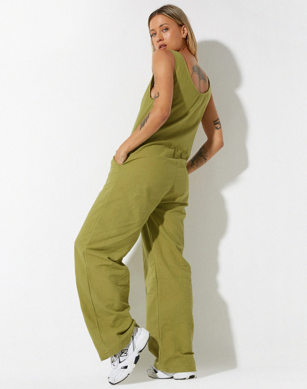 Jumpsuit Beatrix in linnen Rami Green