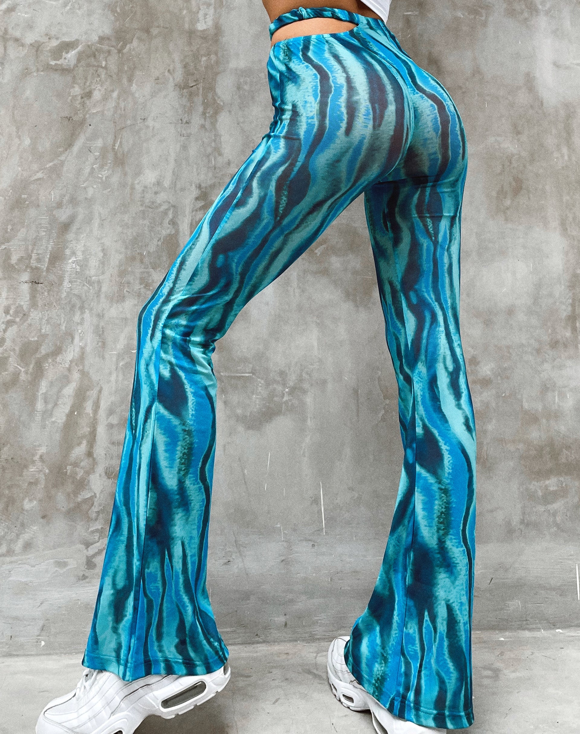 Afbeelding van Zola Flare Broek in Tropical Rave