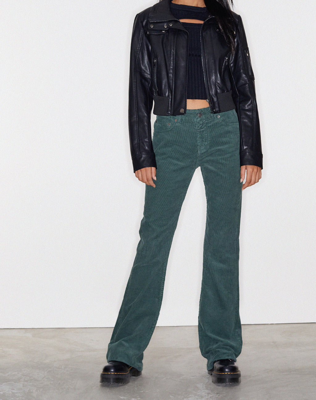 Bootleg Jeans in Koord Bosgroen