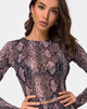 Afbeelding van Bonnie Crop Top Net in Taupe Snake