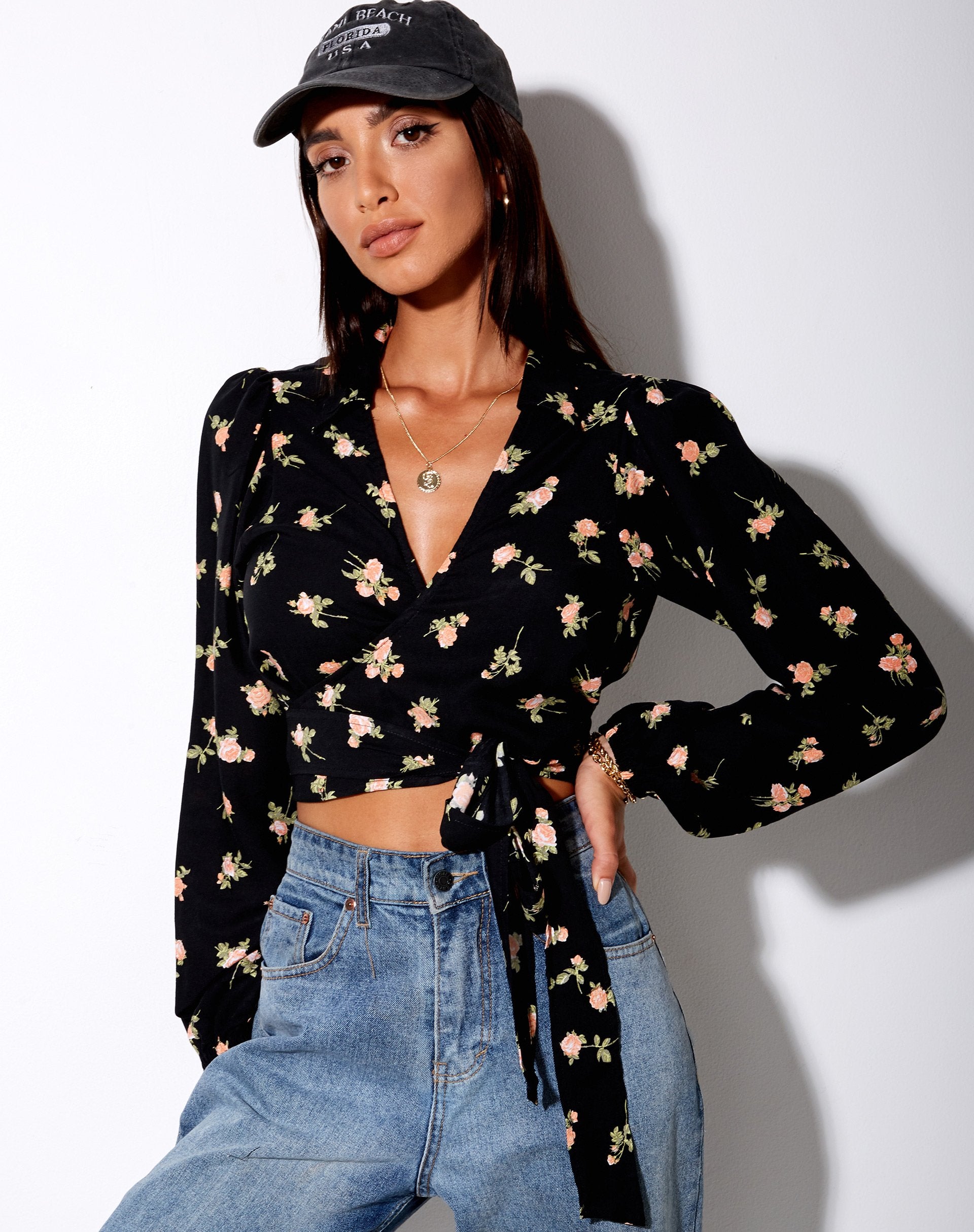 Afbeelding van Briza Crop Top in Rose Garden Zwart