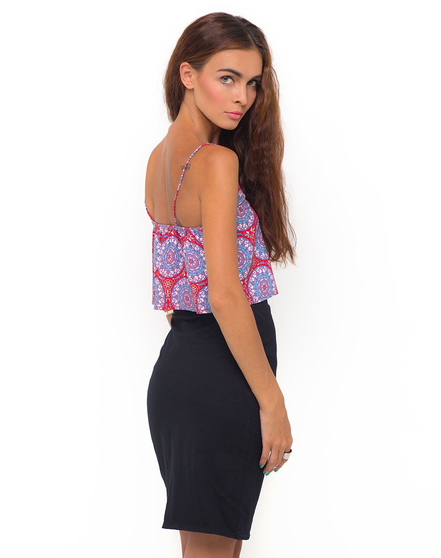 Motel Slip Cami Crop in Mandala Rood