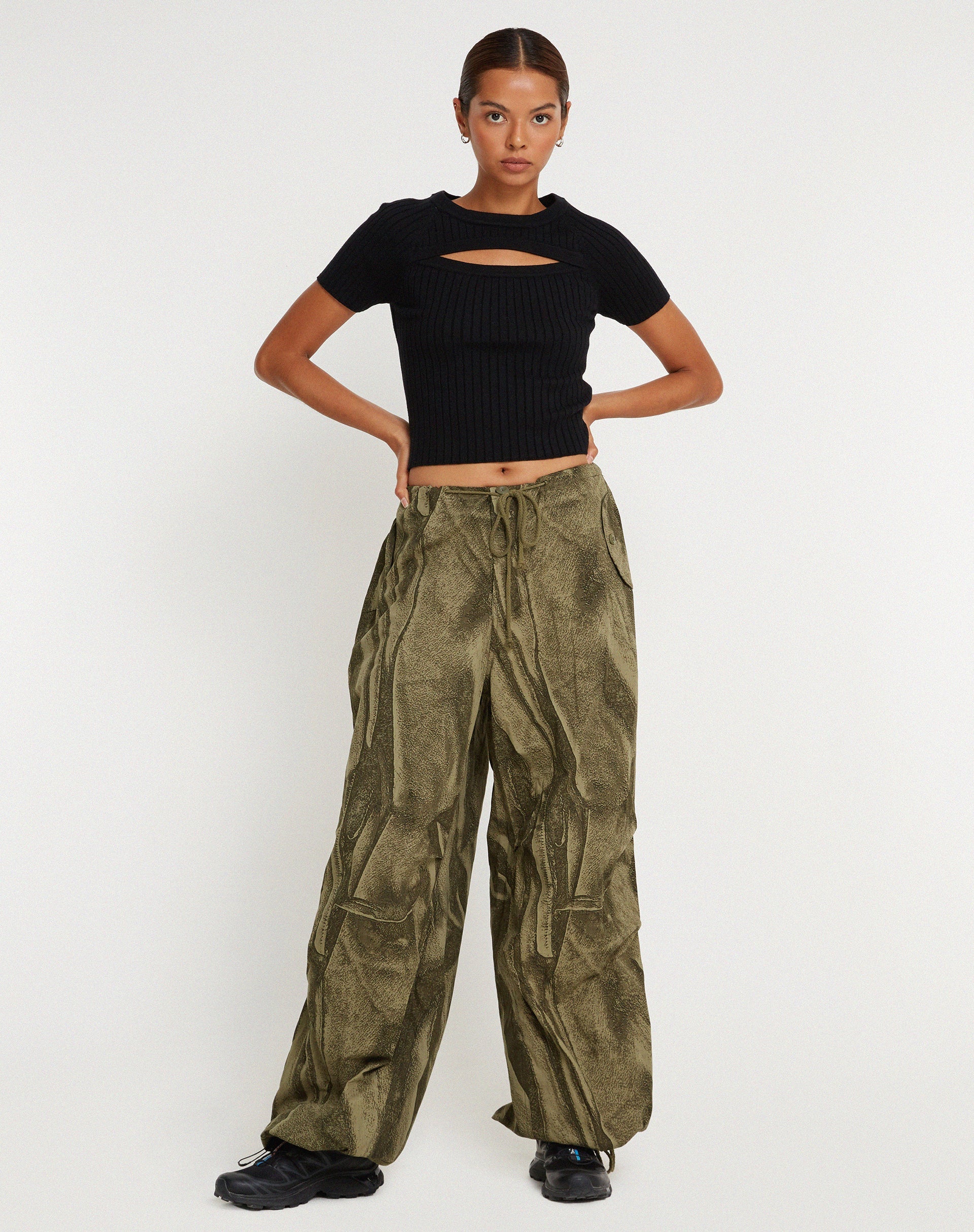 Afbeelding van Chute broek in Dystopian vouw Khaki