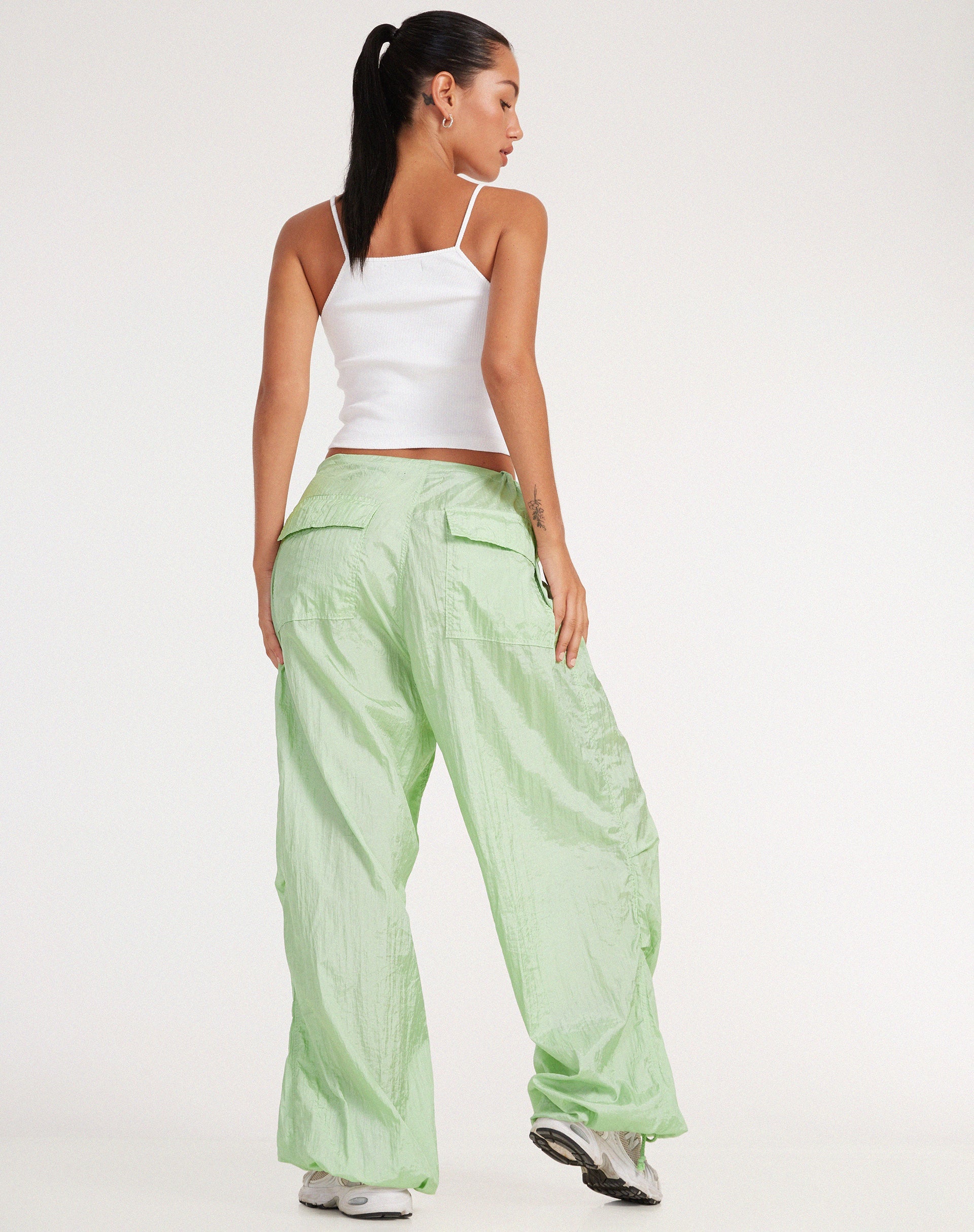beeld van Chute broek in Sage