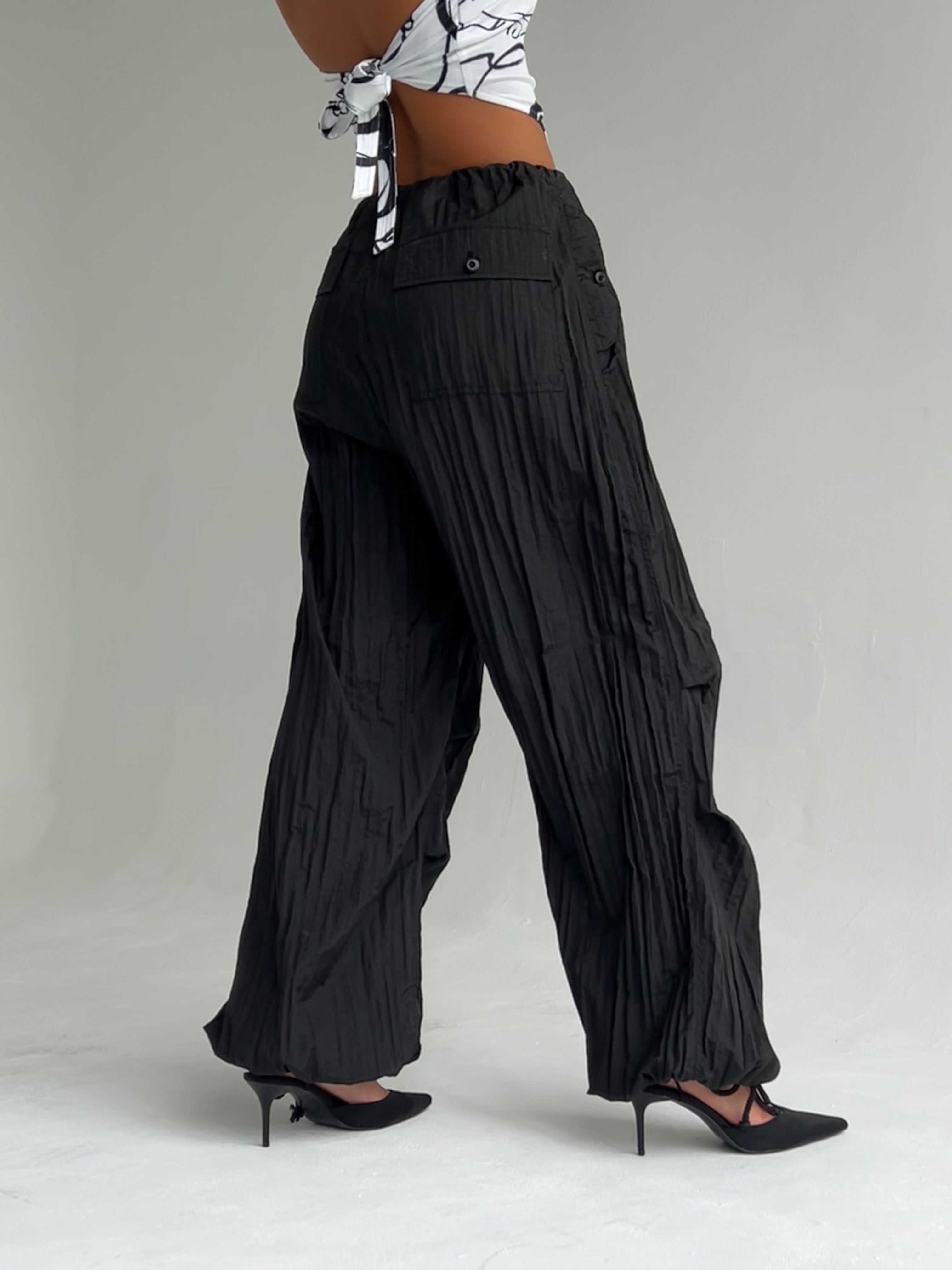 Chute broek in parachute zwart