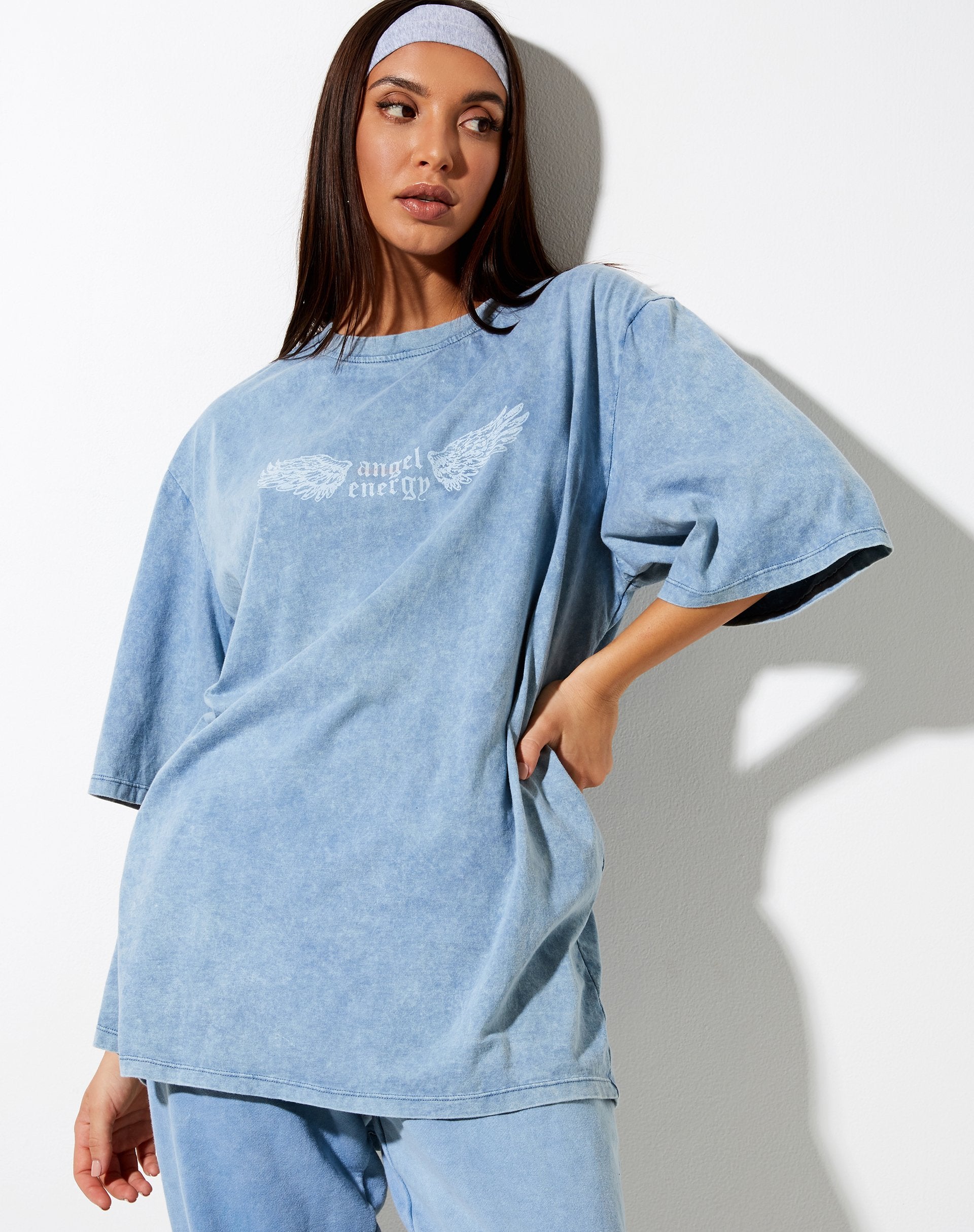 Afbeelding van Cocoon T-shirt in gewassen blauw Angel Energy Wings