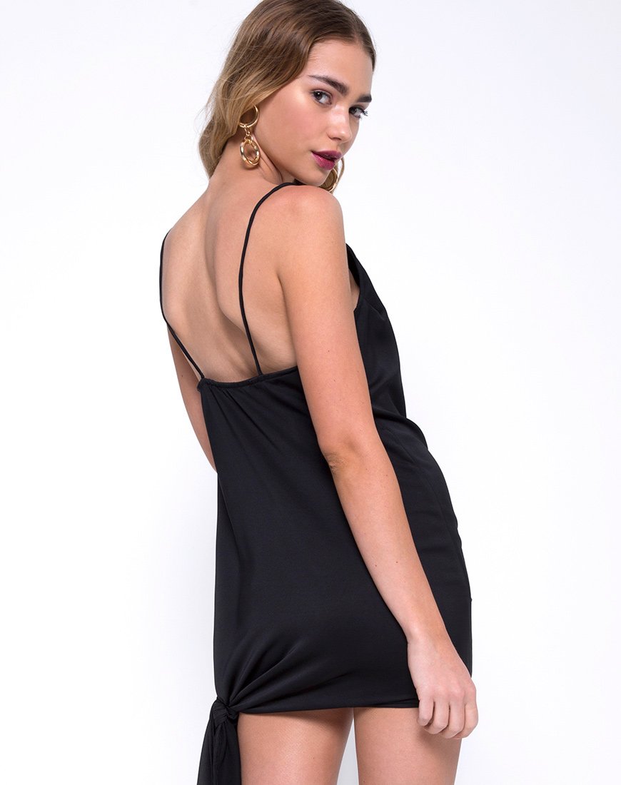 Colaro Slip Dress in Zwart