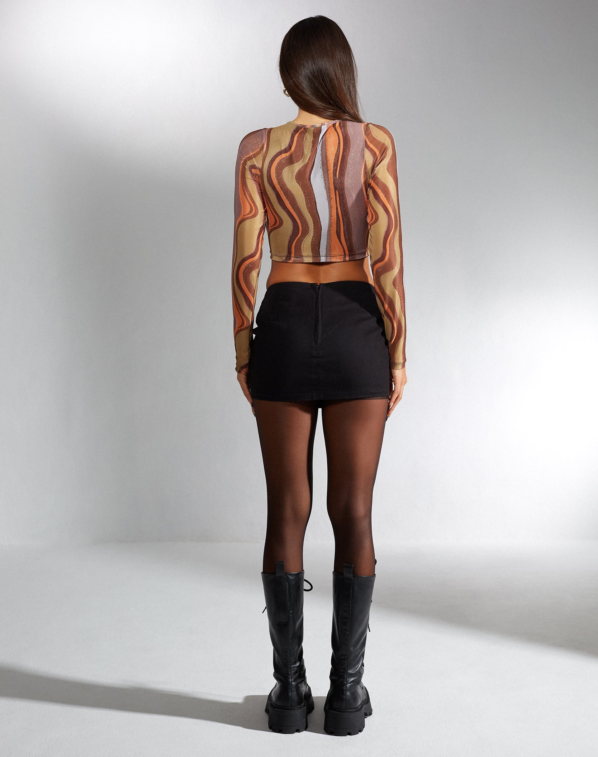 Afbeelding van MOTEL X IRIS Cora Crop Top in aardetinten