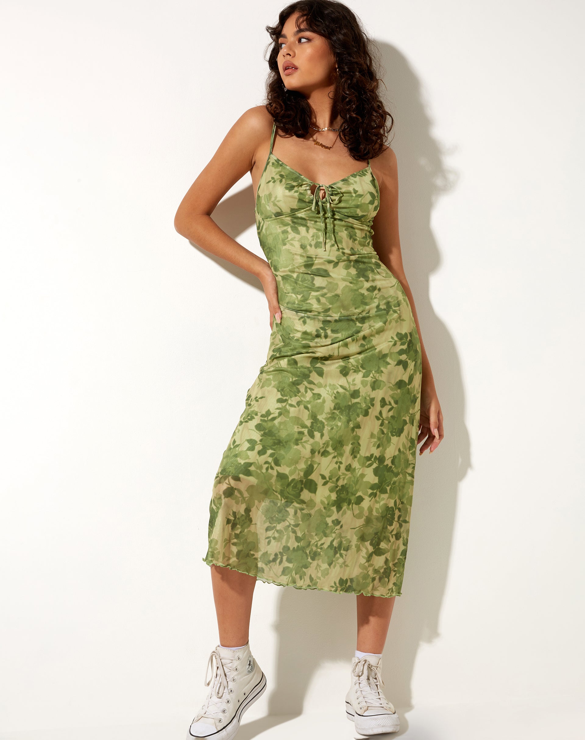 Coya Midi Dress in Wazig Bloemig