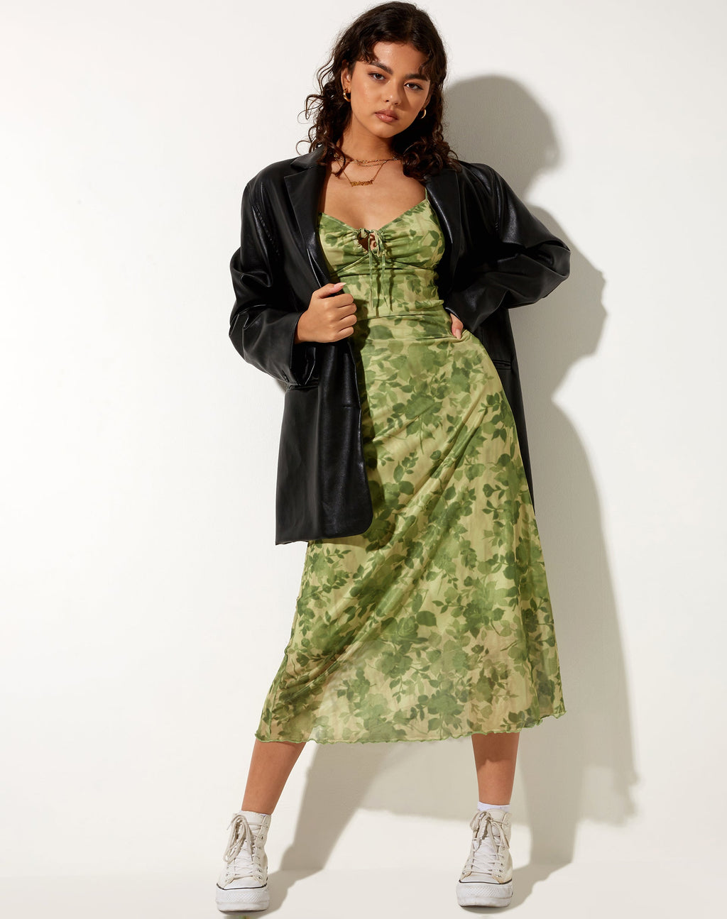 Coya Midi Dress in Wazig Bloemig