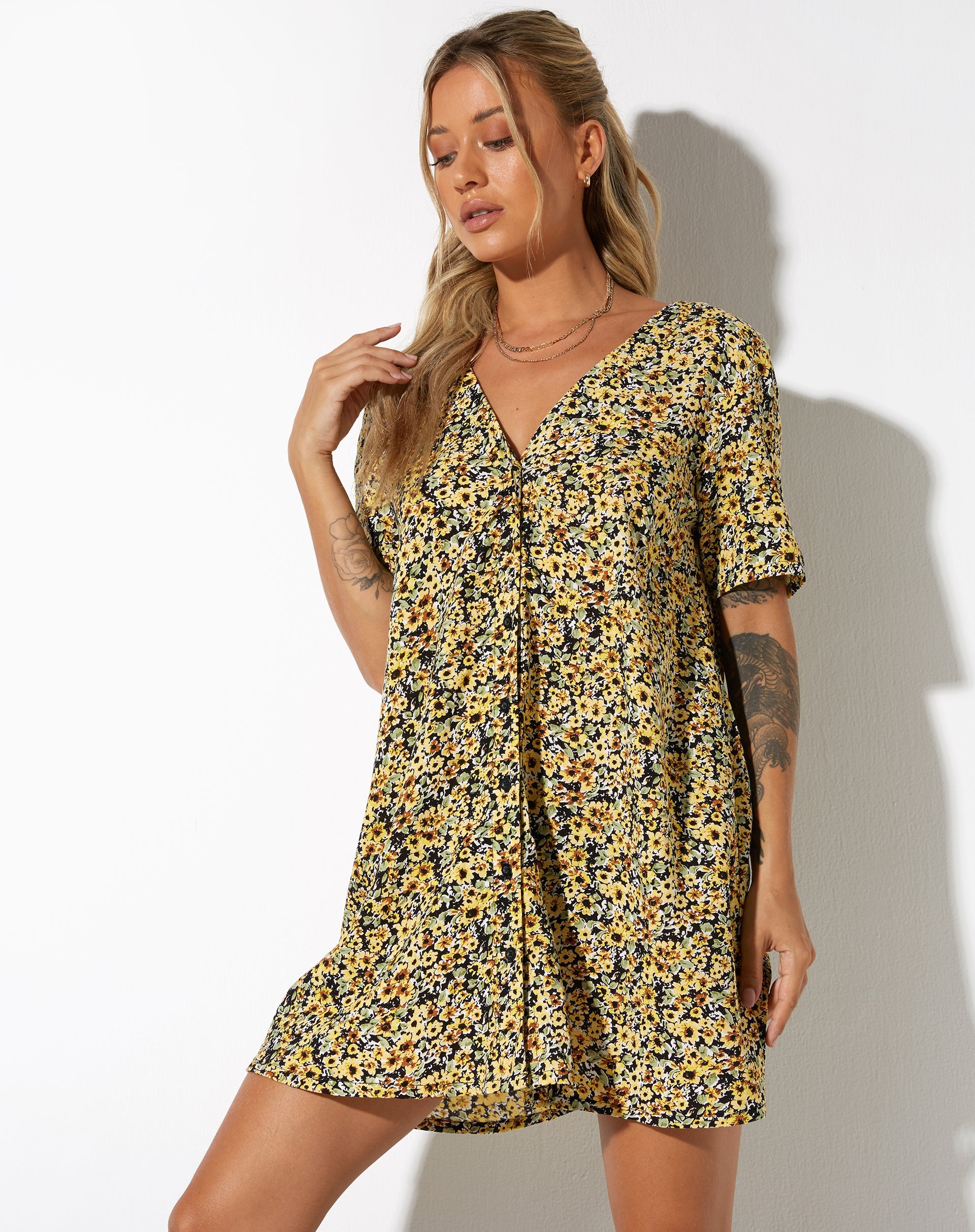 Afbeelding van Crosena jurk in Lente Ditsy Yellowa