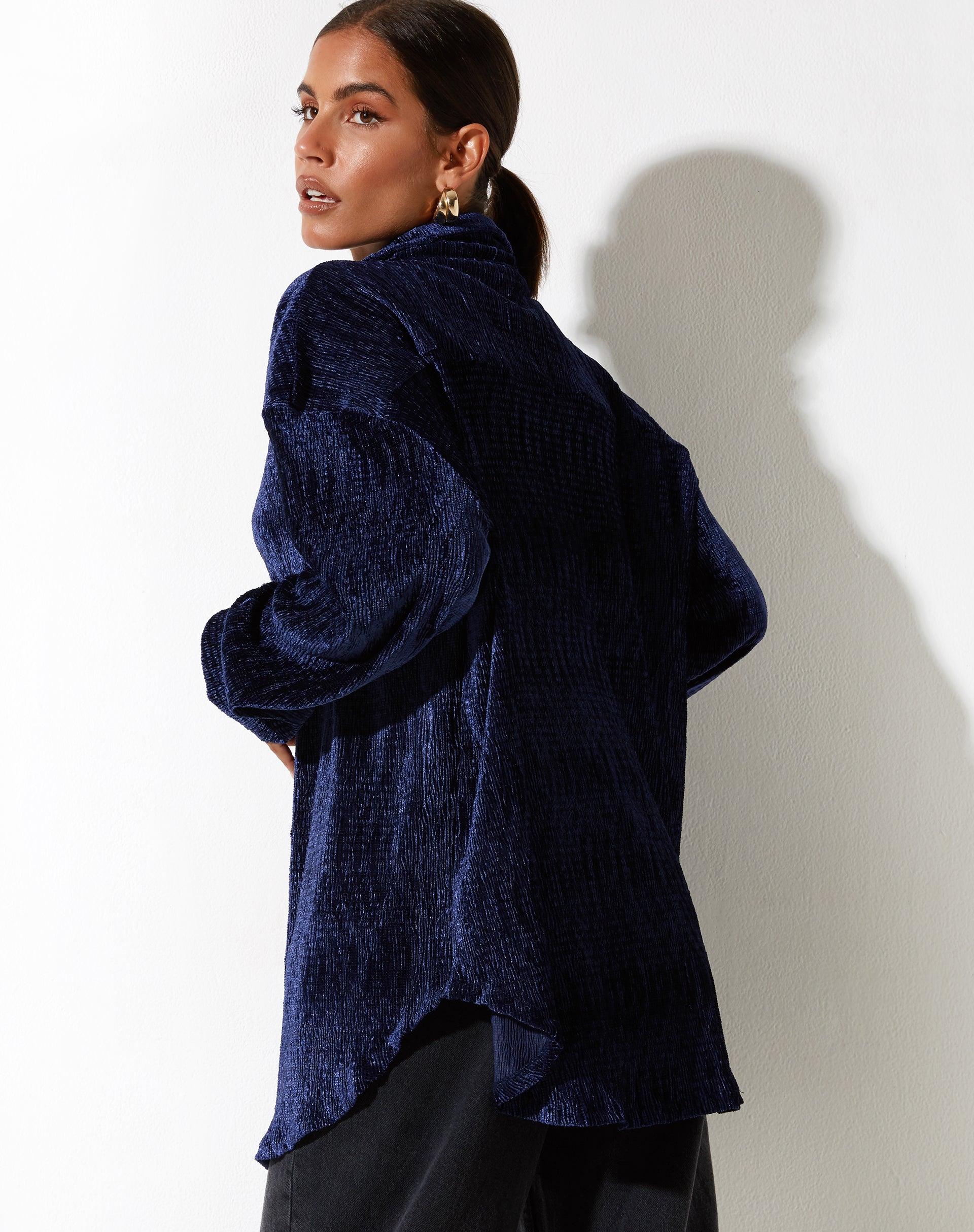 Afbeelding van Dael oversized shirt in fluweel marine
