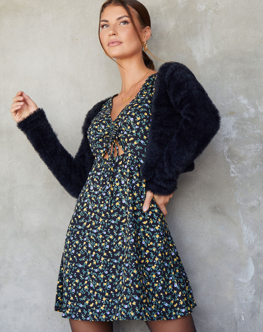 Raela Skater Dress in Vloeiende Bloem Zwart