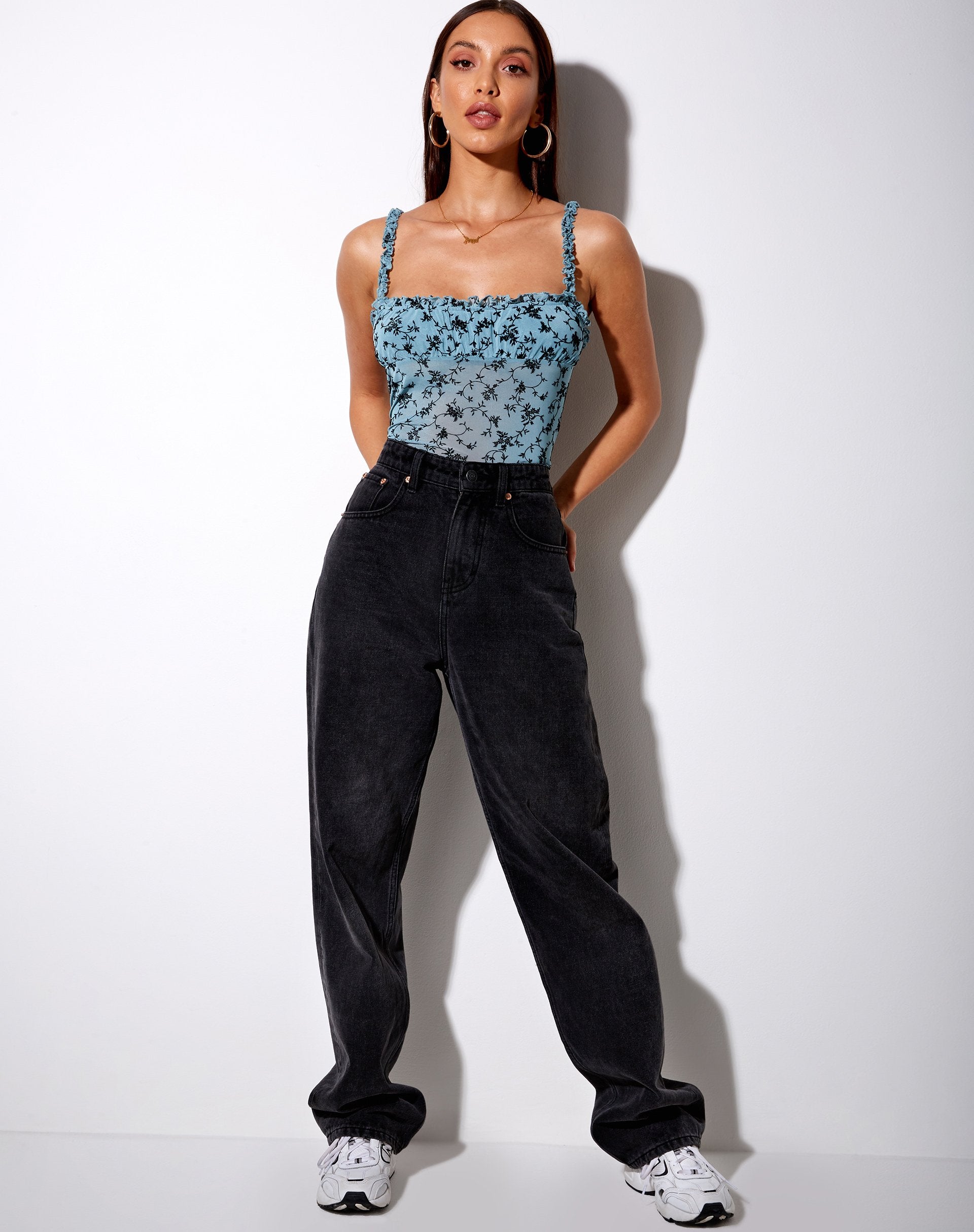 Afbeelding van Delora Cami Top in Love Bloom Grijs en Blauw vlokje