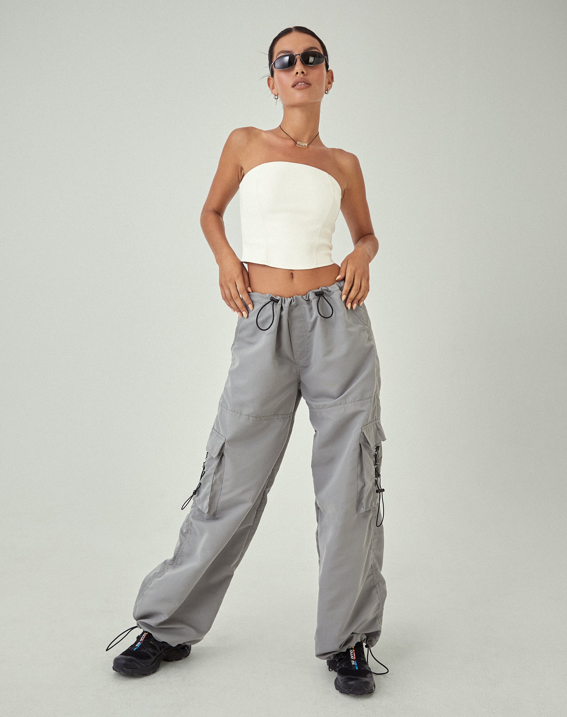 beeld van MOTEL X JACQUIE Dena Corset Top in PU Off White